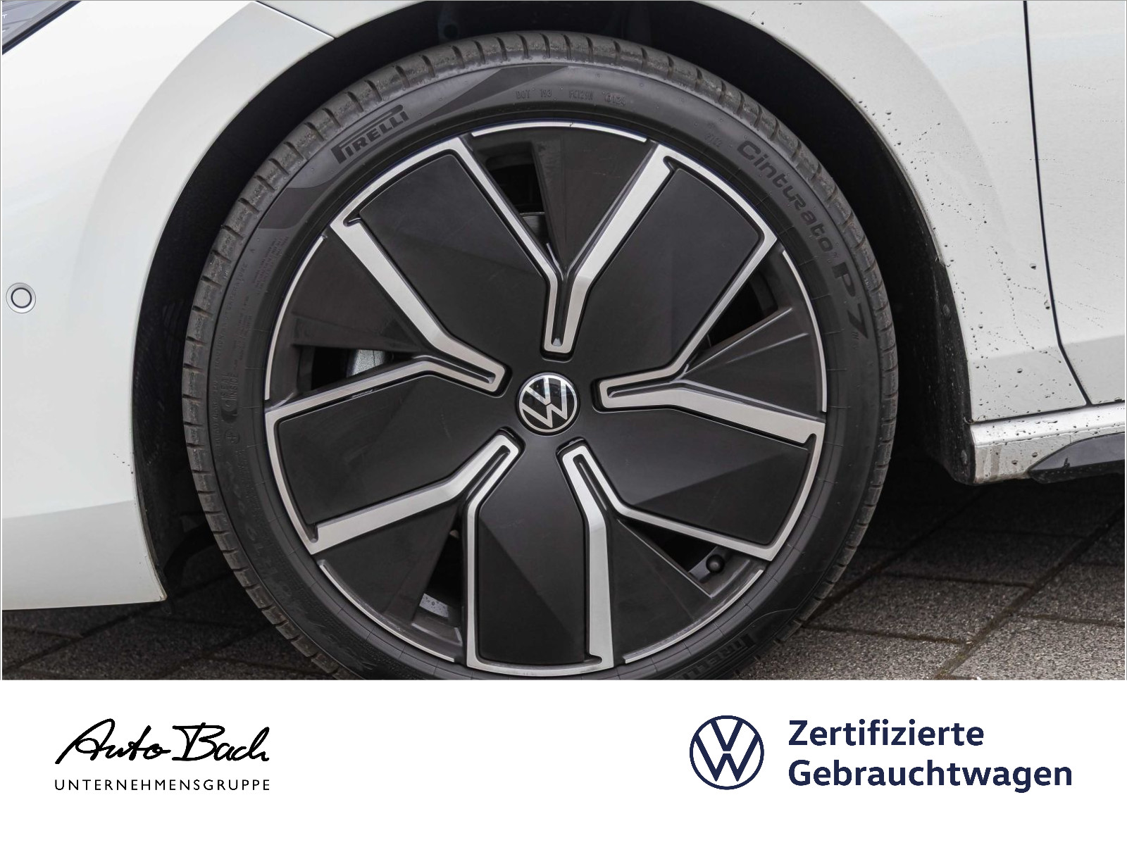 Volkswagen Passat Variant 2.0 TSI "R-Line" 4M DSG Navi LED Standhzg Panorama ACC DCC HuD AHK