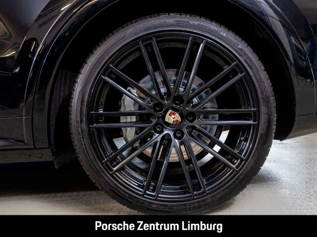 Porsche Cayenne GTS BOSE Panoramadach LED-Matrix