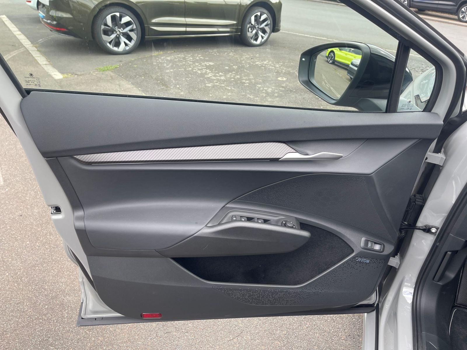 Skoda Enyaq Coupe 85 Sportline AHK ACC DCC LED NAVI HuD