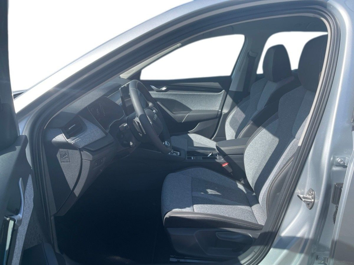 Skoda Octavia Combi 2.0TDI Tour DSG Navi LED ACC AHK