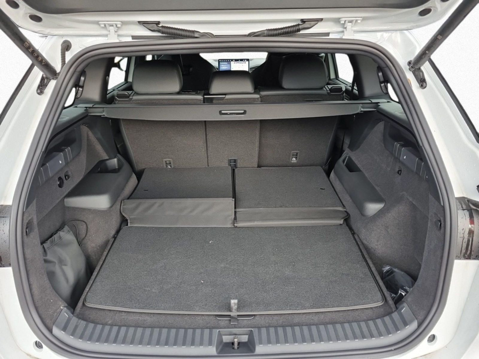 Skoda Kodiaq Sportline 2,0 TDI DSG 4x4 ACC HuD EPH 20" ALU