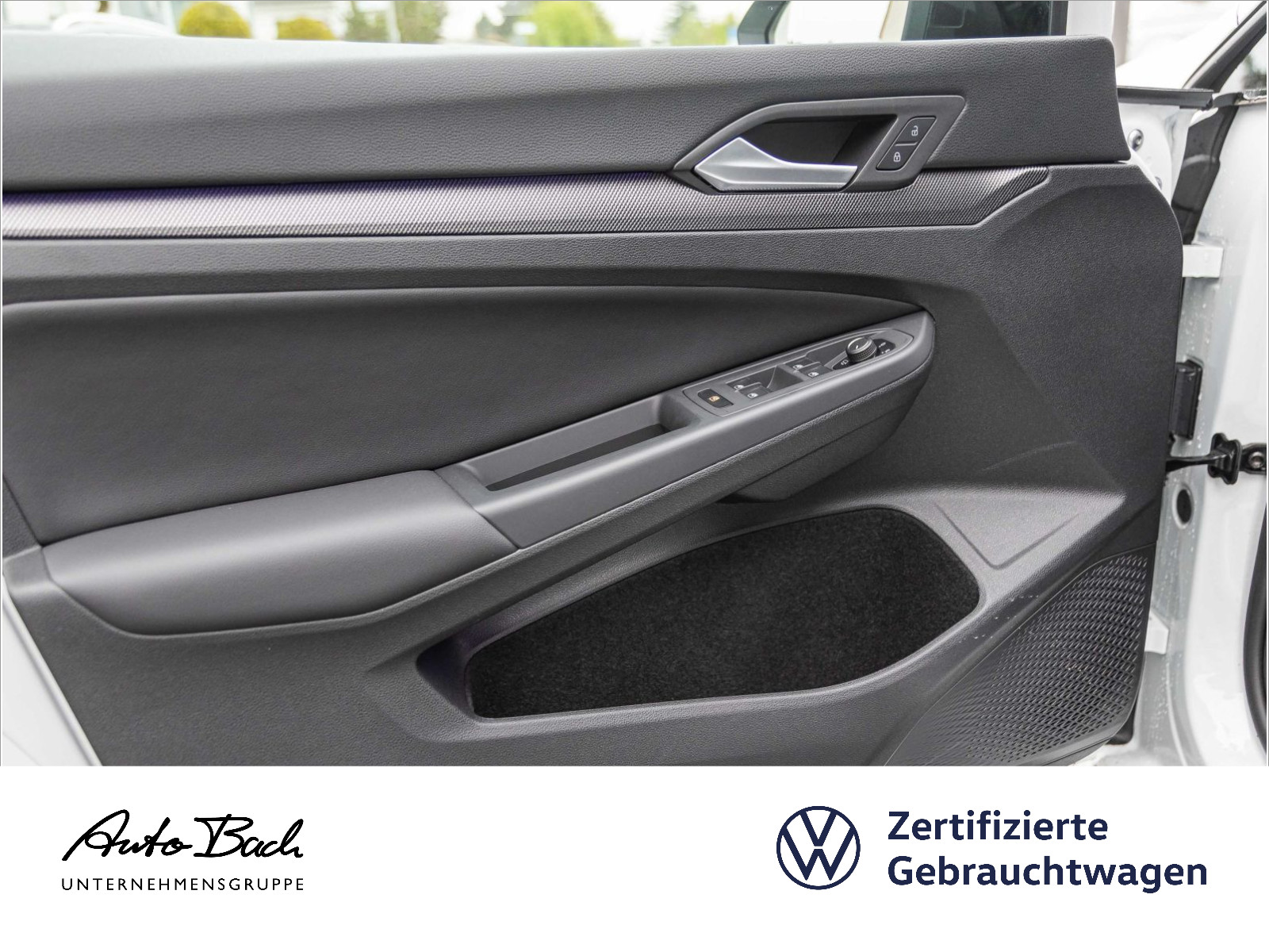 Volkswagen Golf VIII Variant 2.0 TDI "R-Line" DSG Navi LED HuD Digital Cockpit Panorama DCC ACC