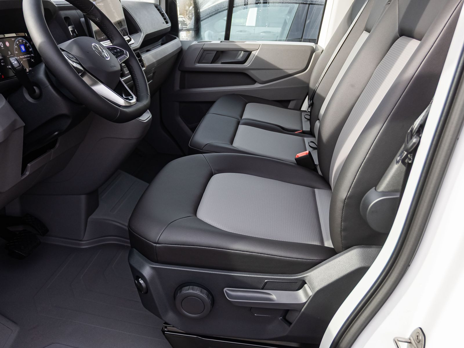 Volkswagen Crafter 35 Kasten 2.0 TDI MR Automatik