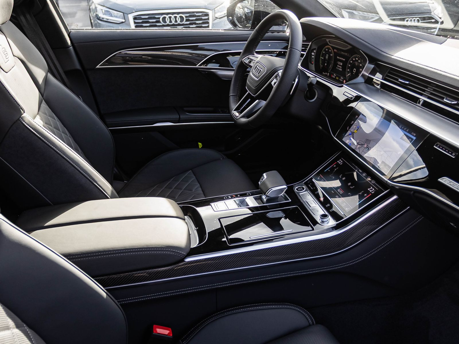 Audi A8 60 TFSI e S-Line 462PS ***35% gültig bis 09.12*** Panorama HuD B&O