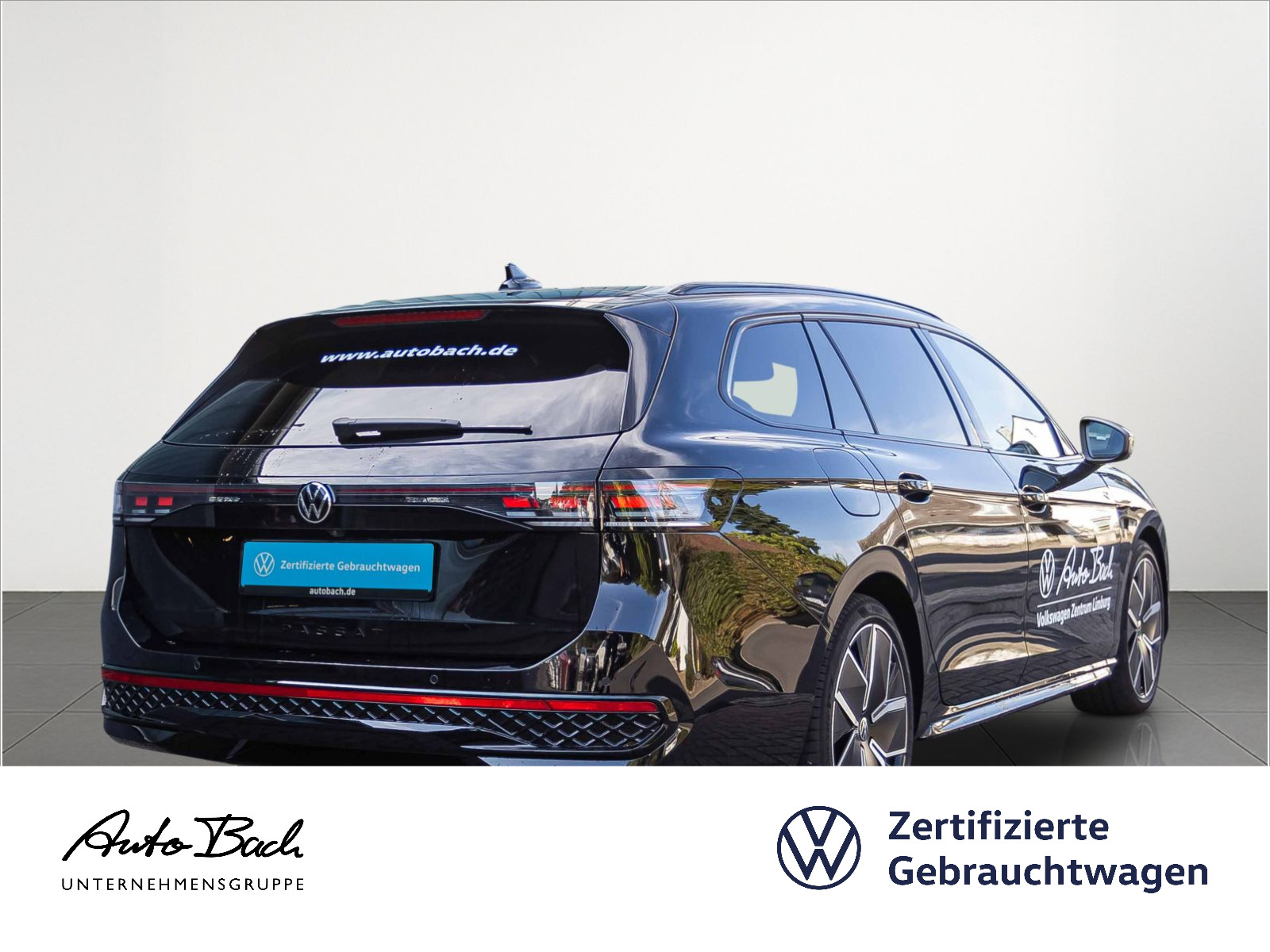 Volkswagen Passat Variant 2.0 TSI "R-Line" 4M DSG Navi LED Standhzg Panorama HuD DCC ACC AHK