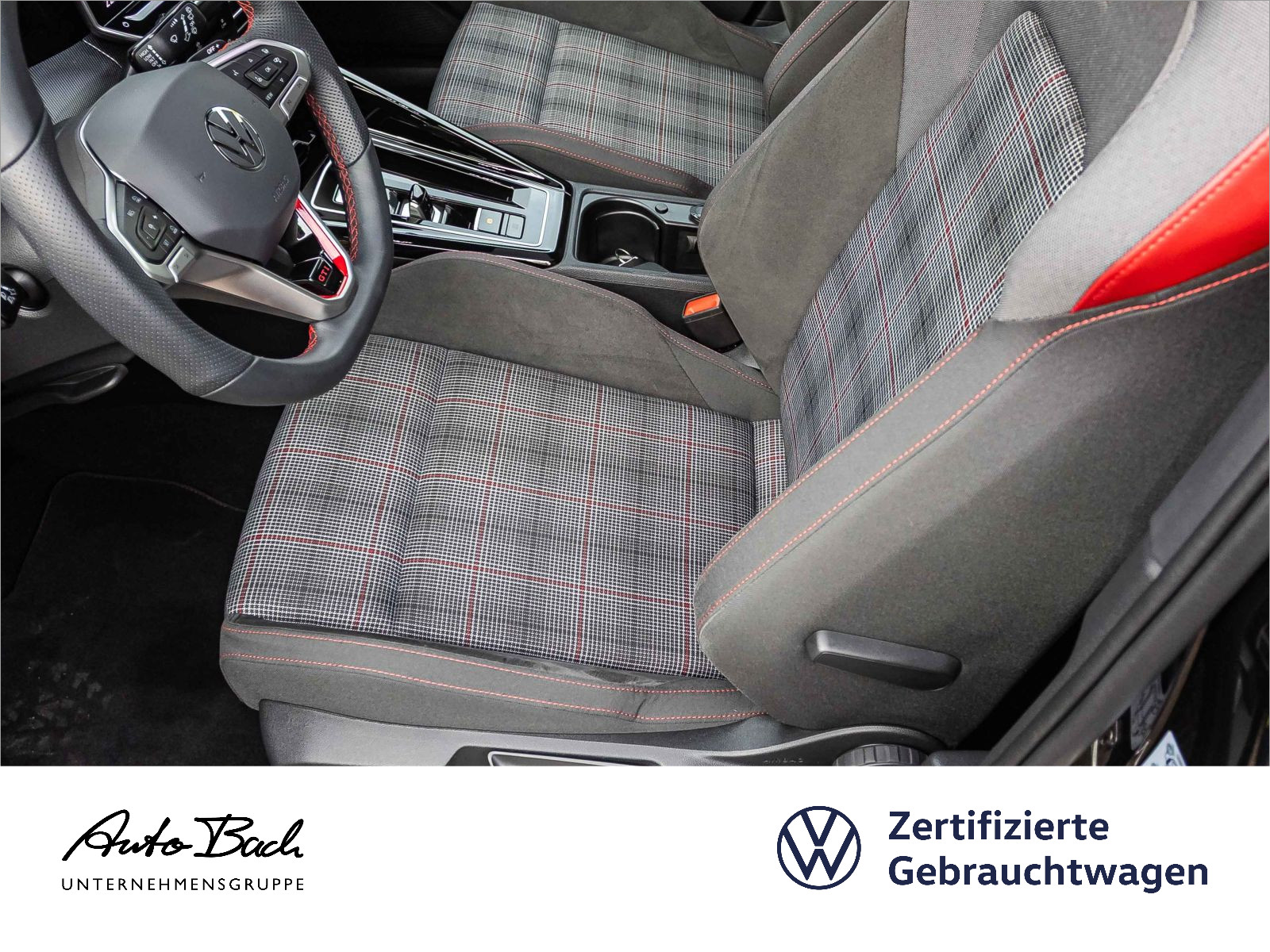 Volkswagen Golf VIII GTI 2.0 TSI DSG Navi LED Panorama Digital Cockpit HuD DCC ACC EPH