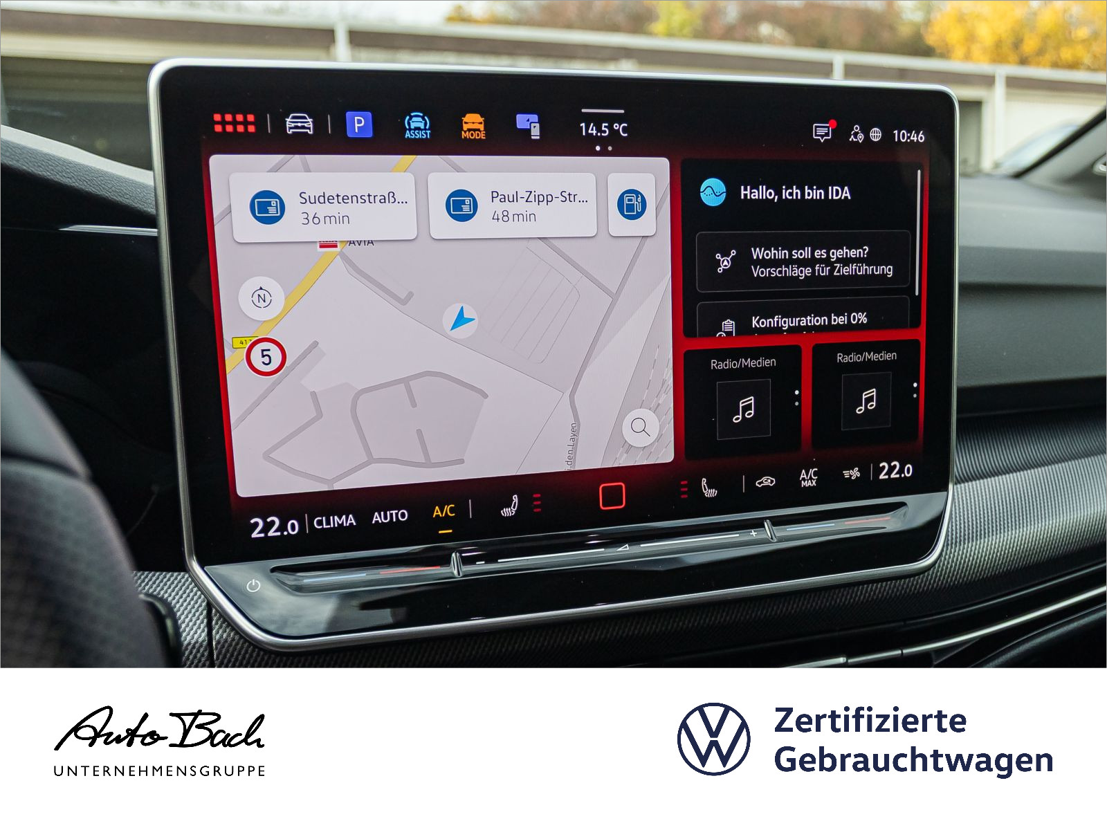 Volkswagen Golf VIII GTI 2.0 TSI DSG Navi LED Panorama Digital Cockpit HuD DCC ACC EPH