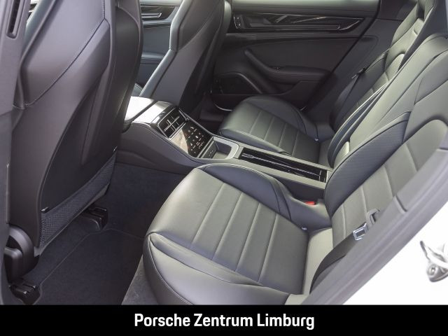 Porsche Macan 4 Abstandstempomat LED-Matrix Panoramadach