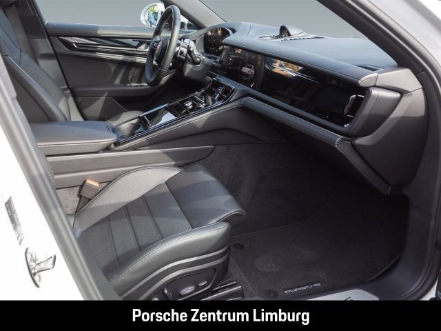 Porsche Macan 4 Abstandstempomat LED-Matrix Panoramadach