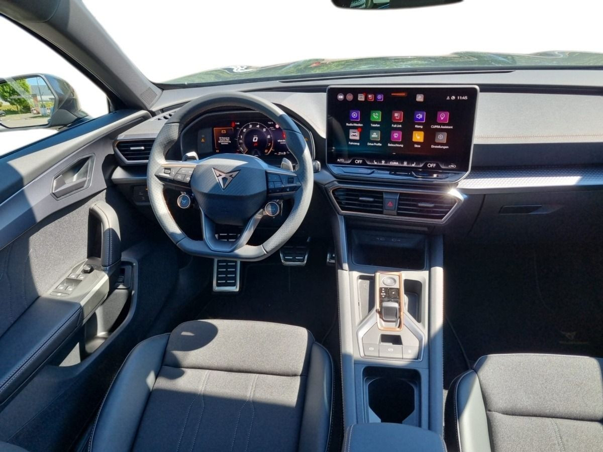 Cupra Formentor 1.5 eTSi DSG Navi LED CarPlay ACC RFK