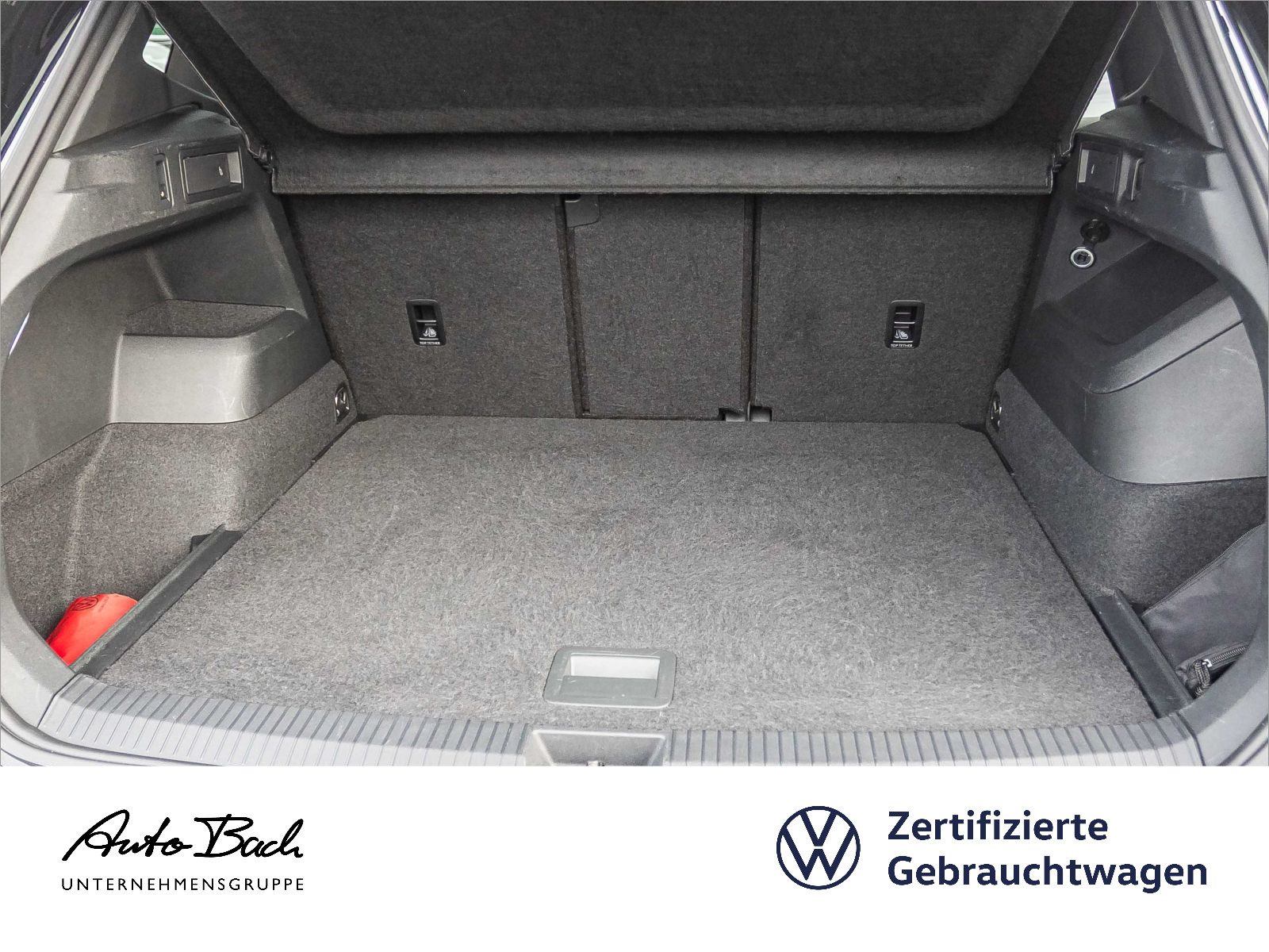 Volkswagen Tiguan 2.0 TDI "R-Line" 4M DSG Navi LED HuD Digital Cockpit DCC ACC EPH AHK