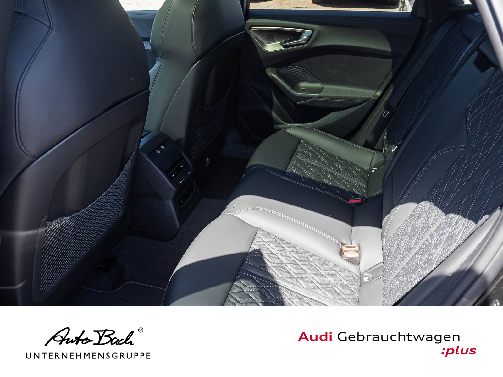 Audi A5 Limousine e-hybrid qu LED Massagesitze Panorama ACC  Navi