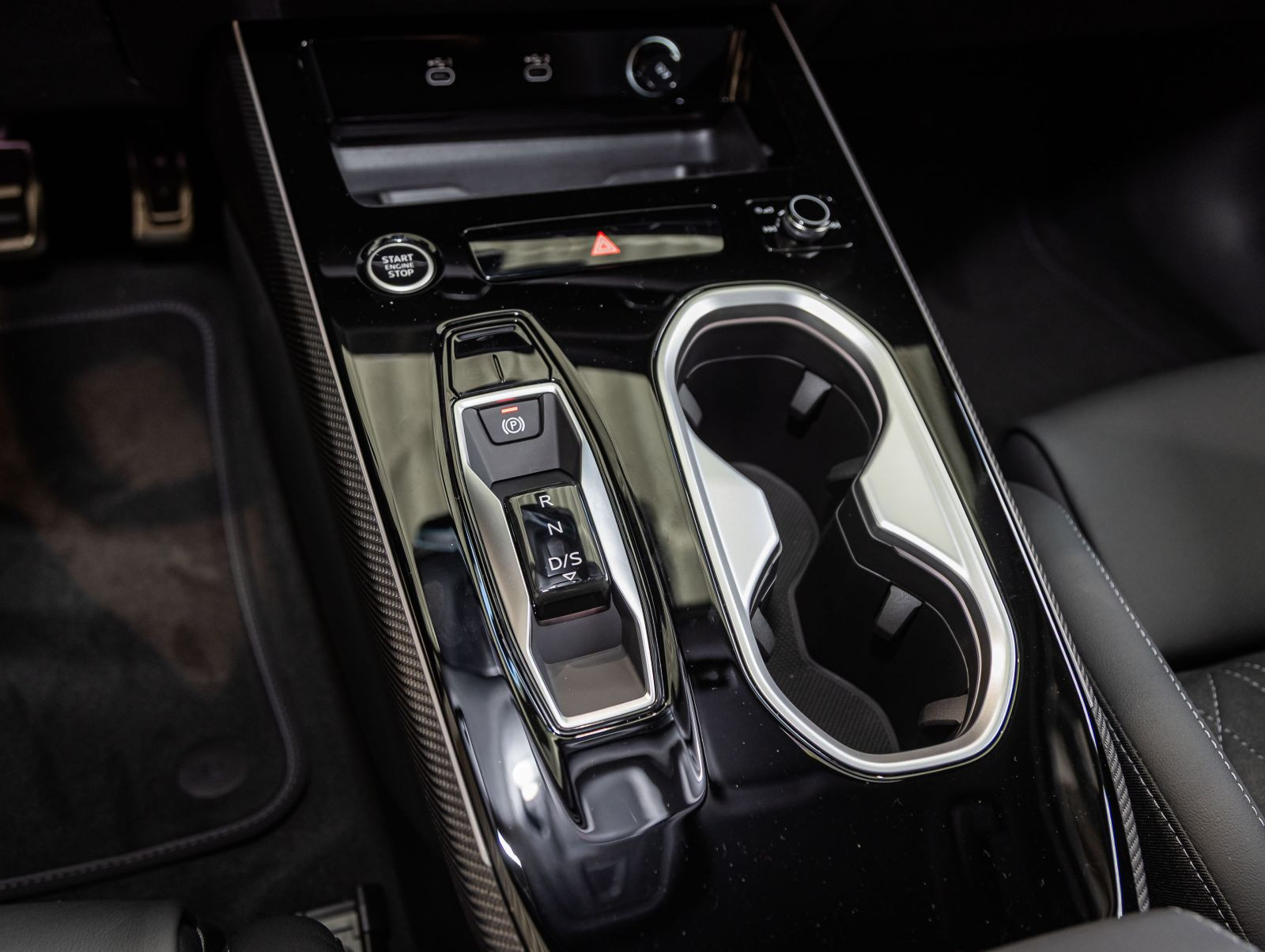 Audi A6 Avant S-lineTDI quattro  edition one Tech-Plus