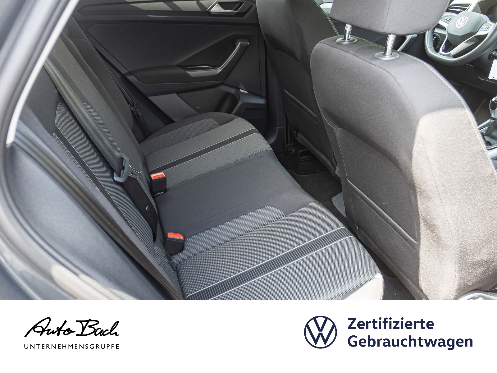 Volkswagen T-Roc 1.0 TSI "Life" Navi LED Digital Cockpit EPH DAB