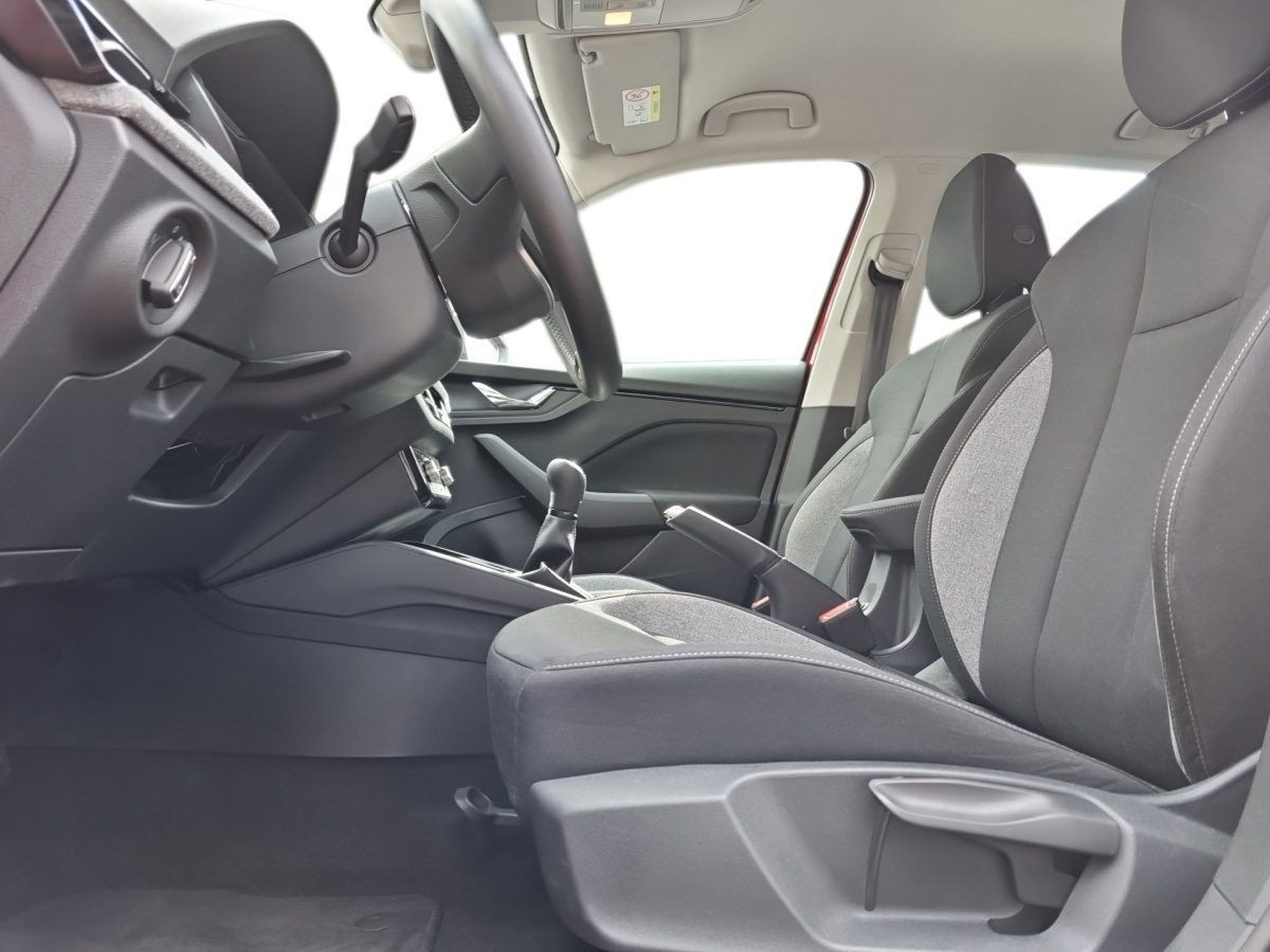 Skoda Kamiq 1.0 TSI Tour LED CarPlay GRA RFK DAB