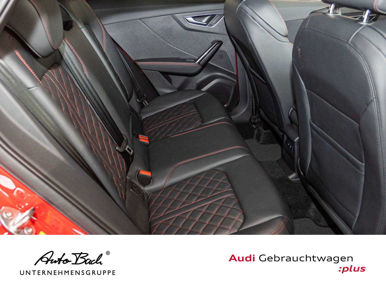 Audi Q2 S line competition 35TFSI Stronic Navi LED Panorama ACC