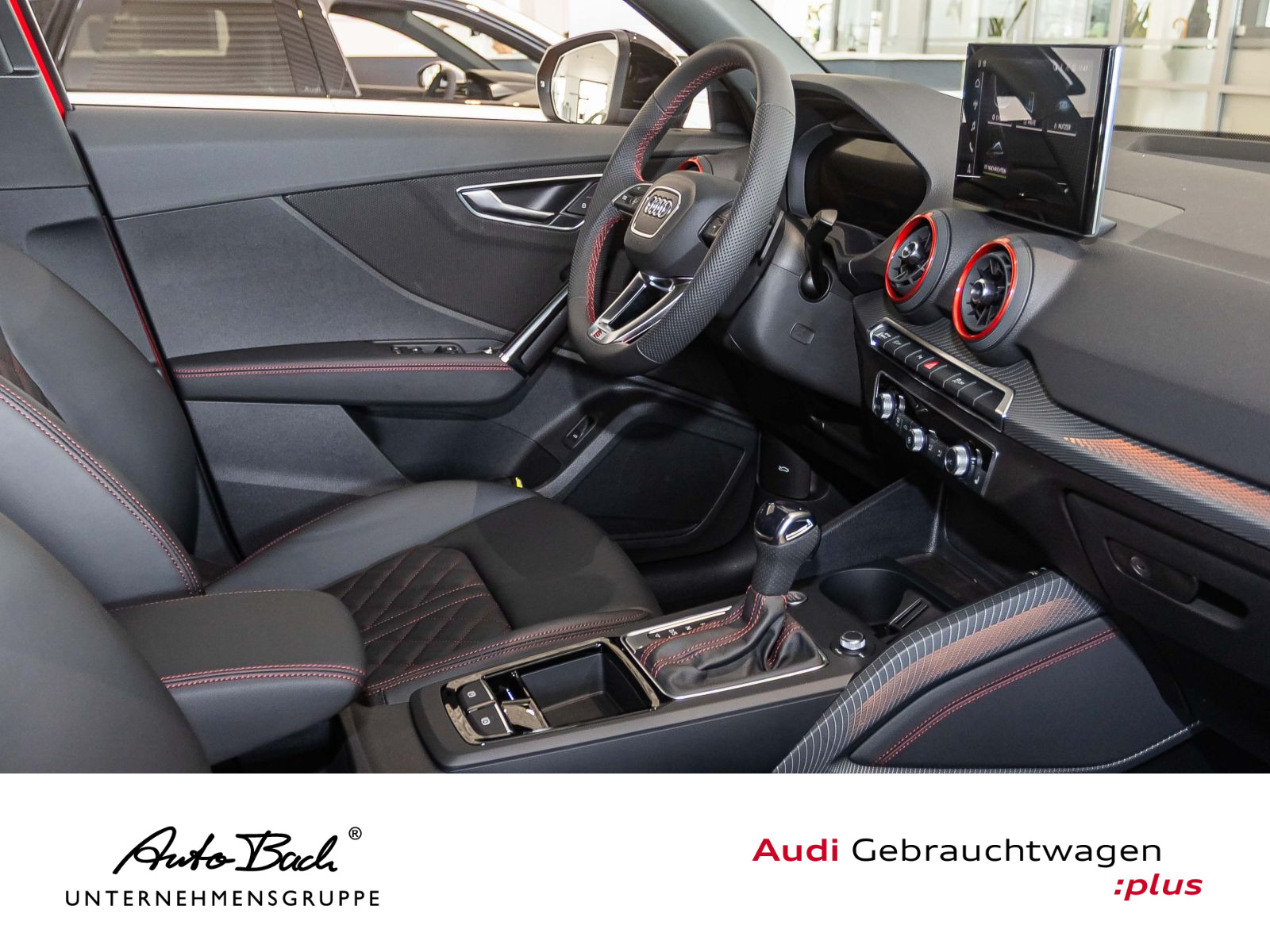 Audi Q2 S line competition 35TFSI Stronic Navi LED Panorama ACC