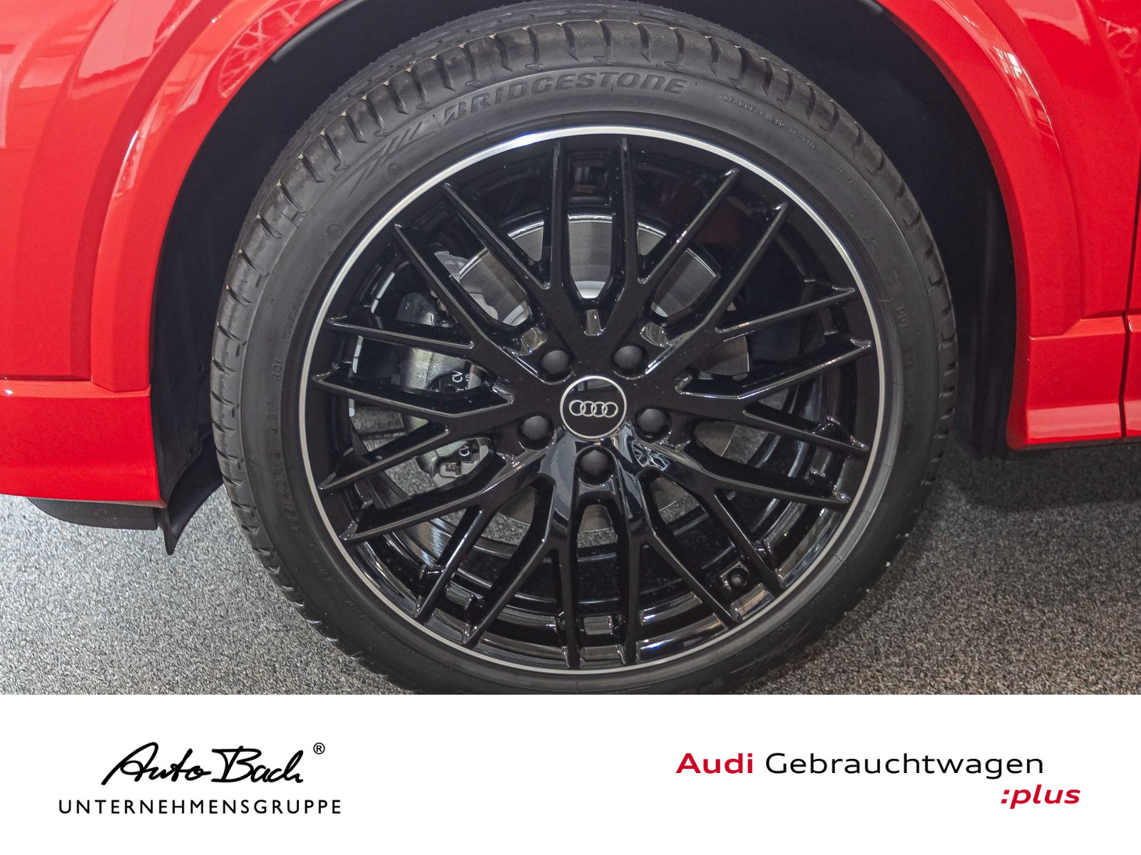 Audi Q2 S line competition 35TFSI Stronic Navi LED Panorama ACC