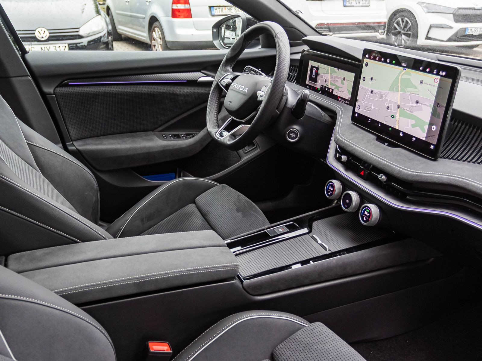 Skoda Superb Combi 2.0TDI Sportline DSG 4x4 Navi LED