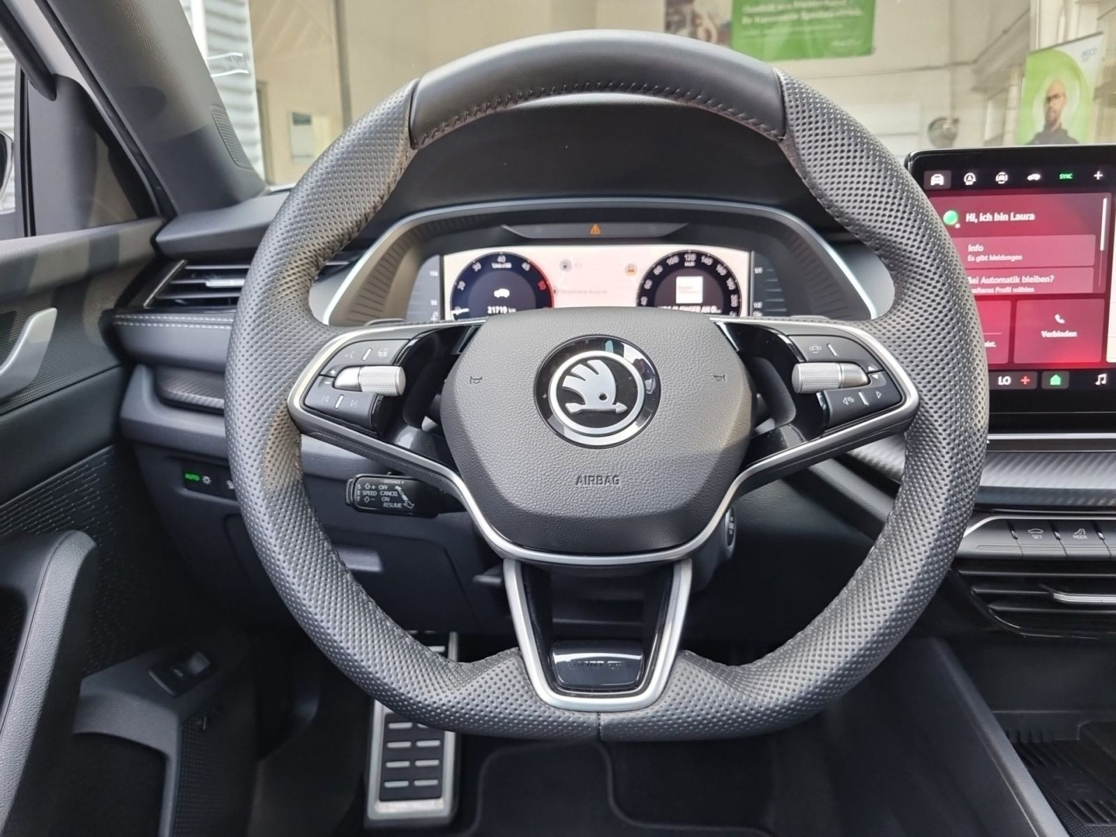 Skoda Octavia Combi 2.0TDI Sportline DSG Navi Panorama