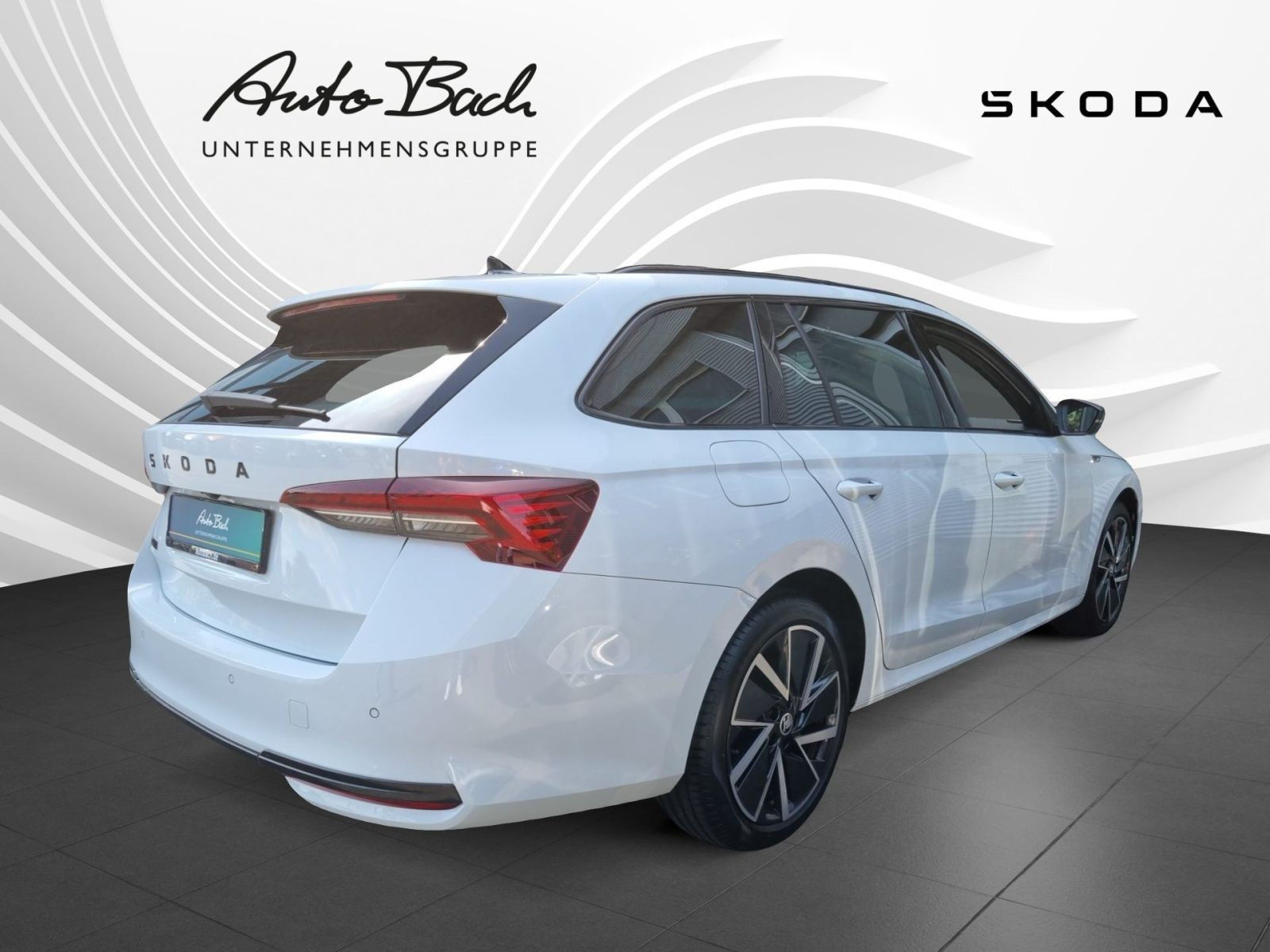 Skoda Octavia Combi 2.0TDI Sportline DSG Navi Panorama