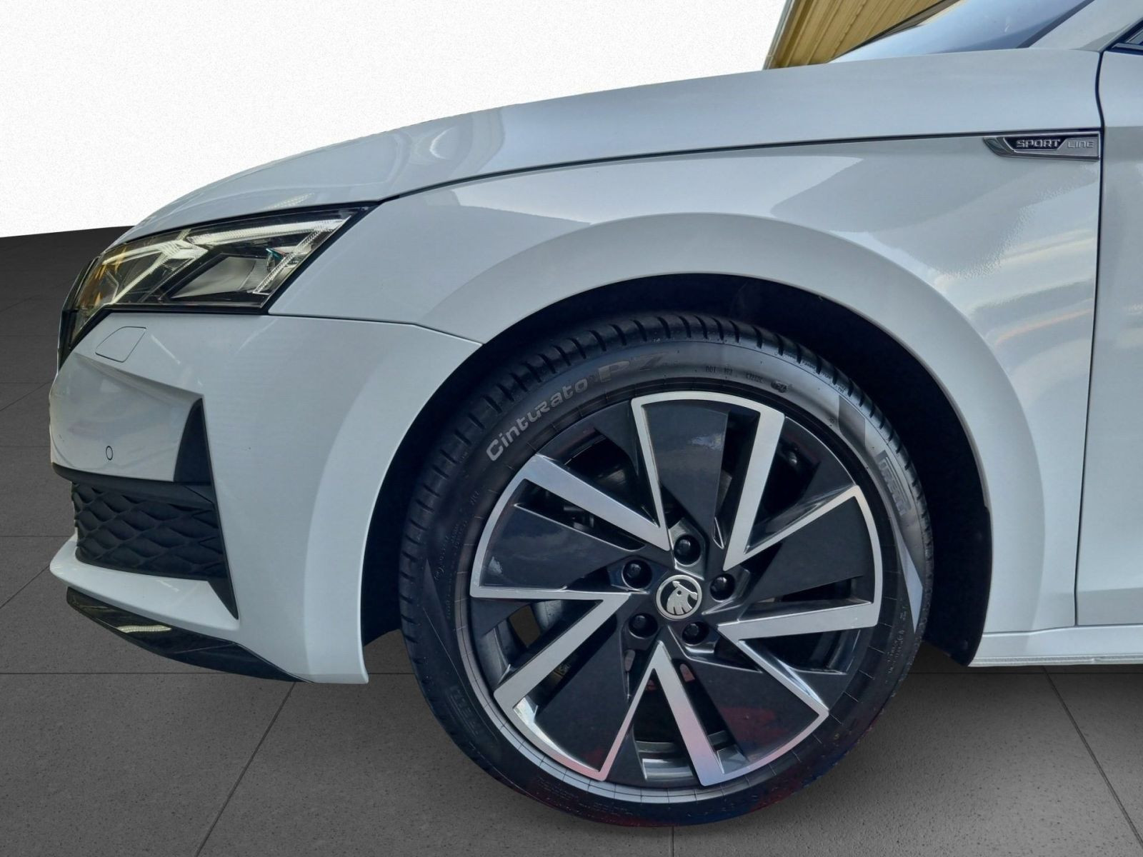 Skoda Octavia Combi 2.0TDI Sportline DSG Navi Panorama