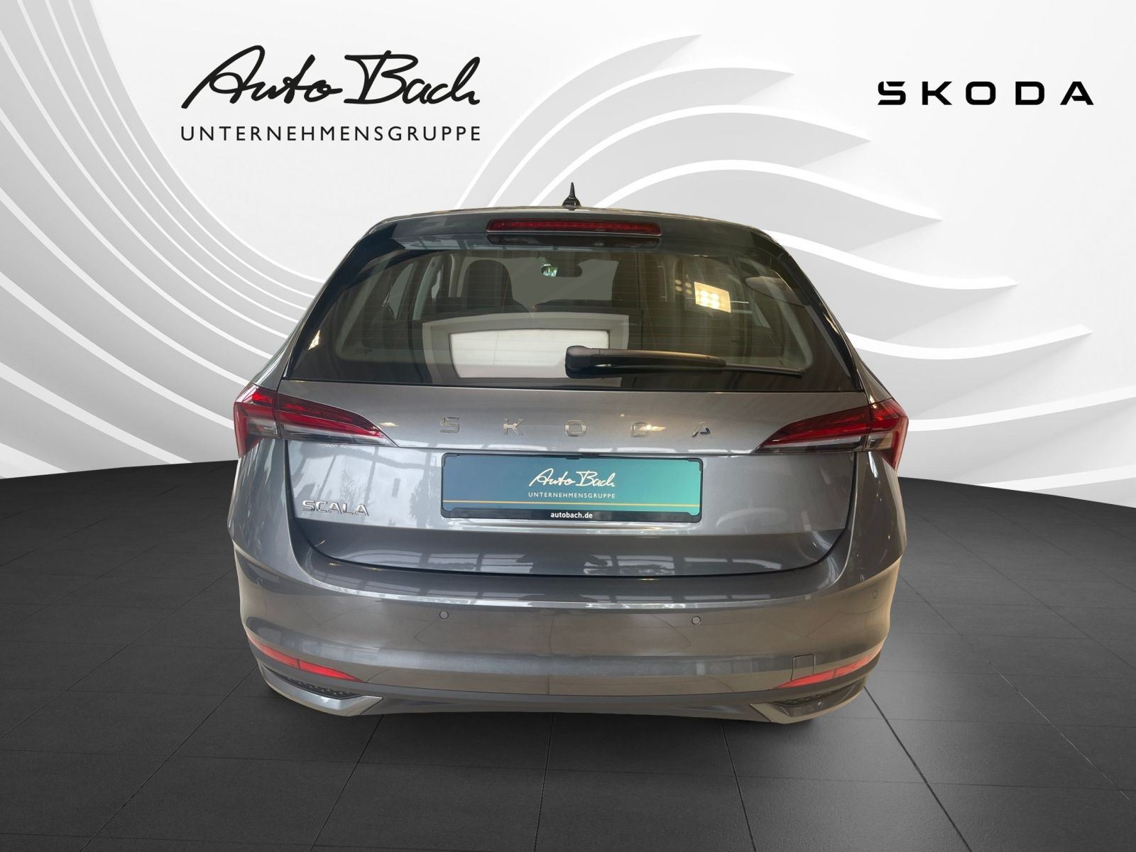 Skoda Scala Tour 1,0 TSI DSG LED KESSY Park Assist