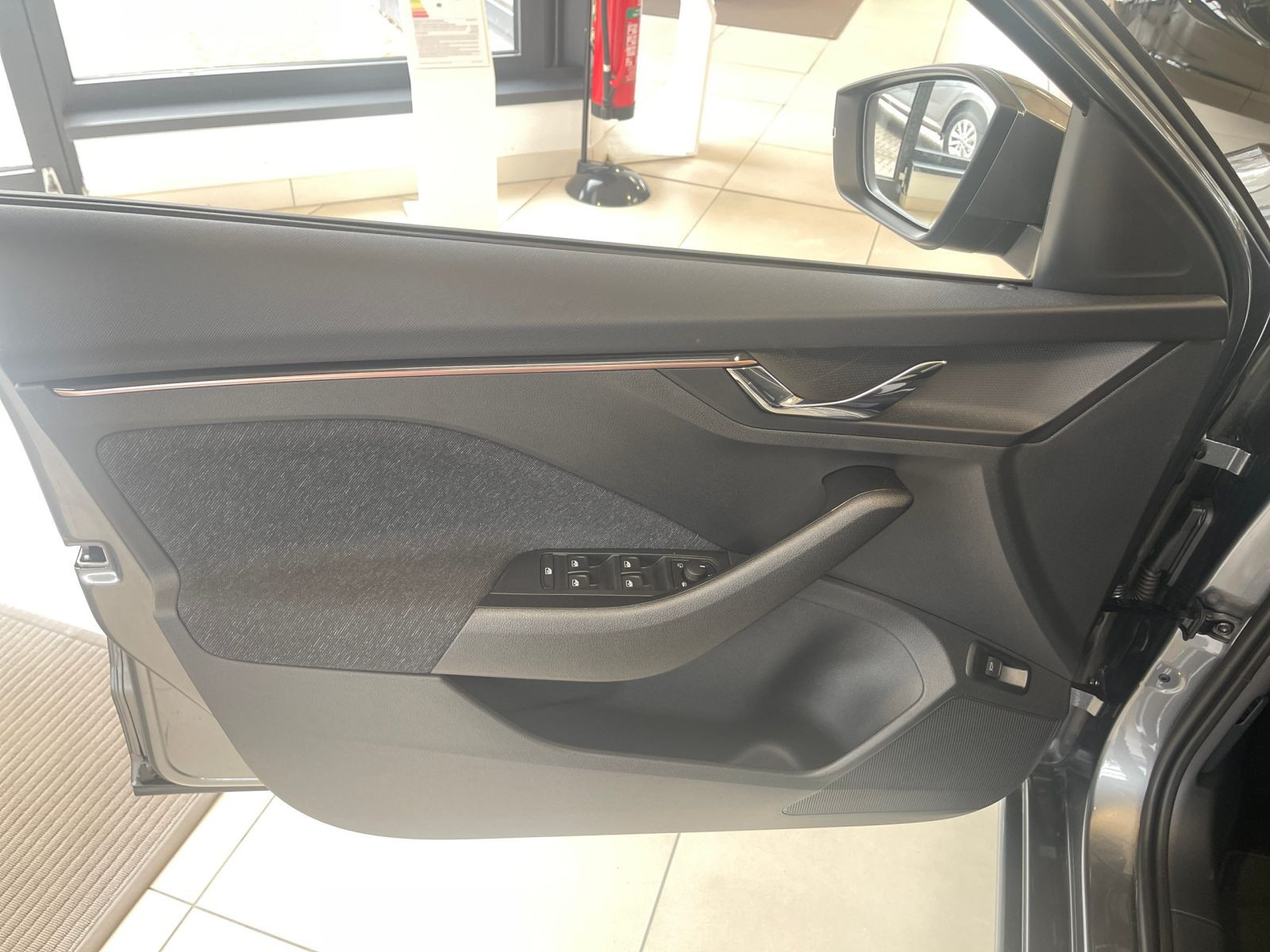 Skoda Scala Tour 1,0 TSI DSG LED KESSY Park Assist