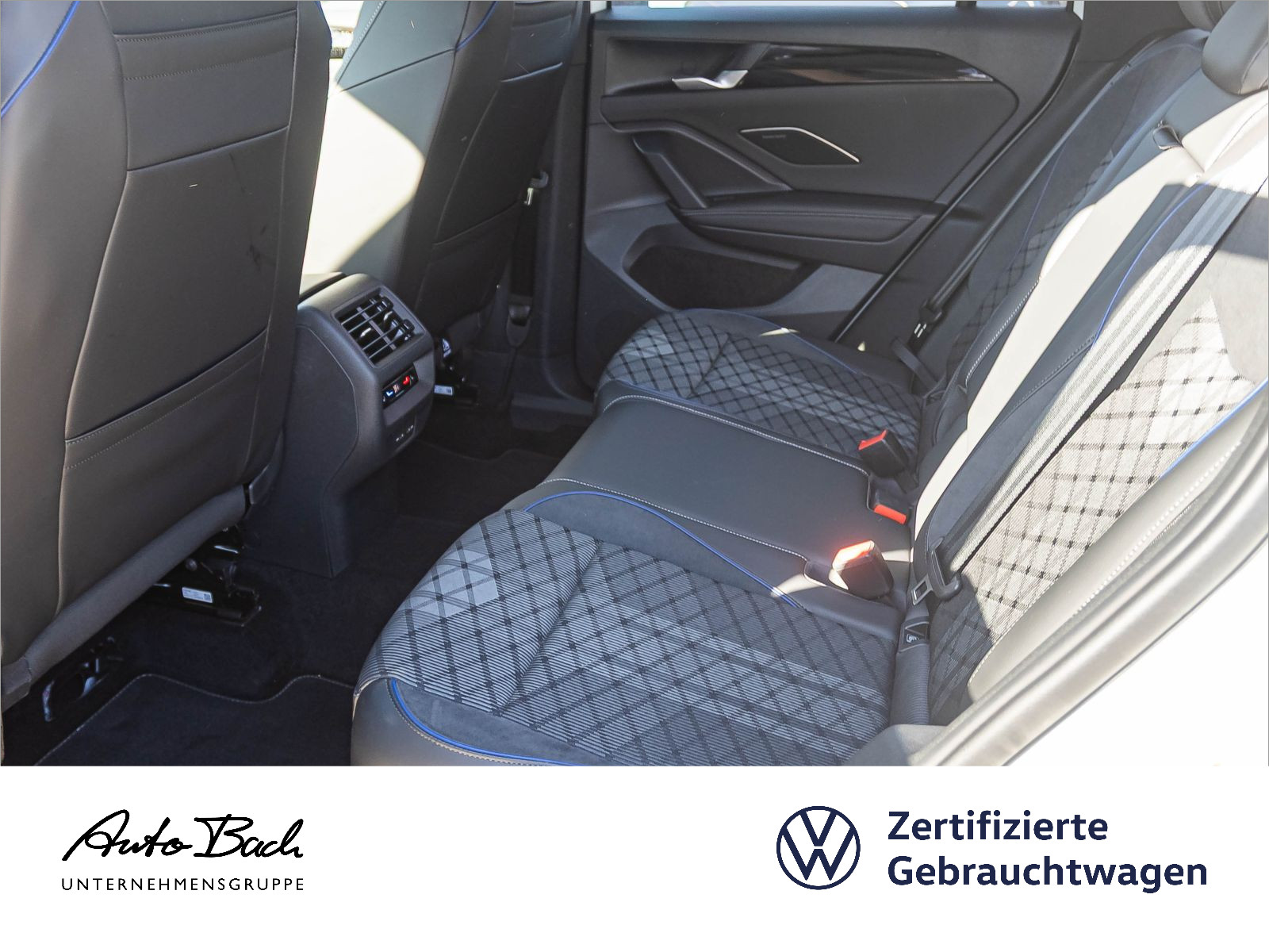 Volkswagen Tiguan 2.0 TDI "R-Line" DSG Navi LED Standhzg Digital Cockpit ACC EPH AHK