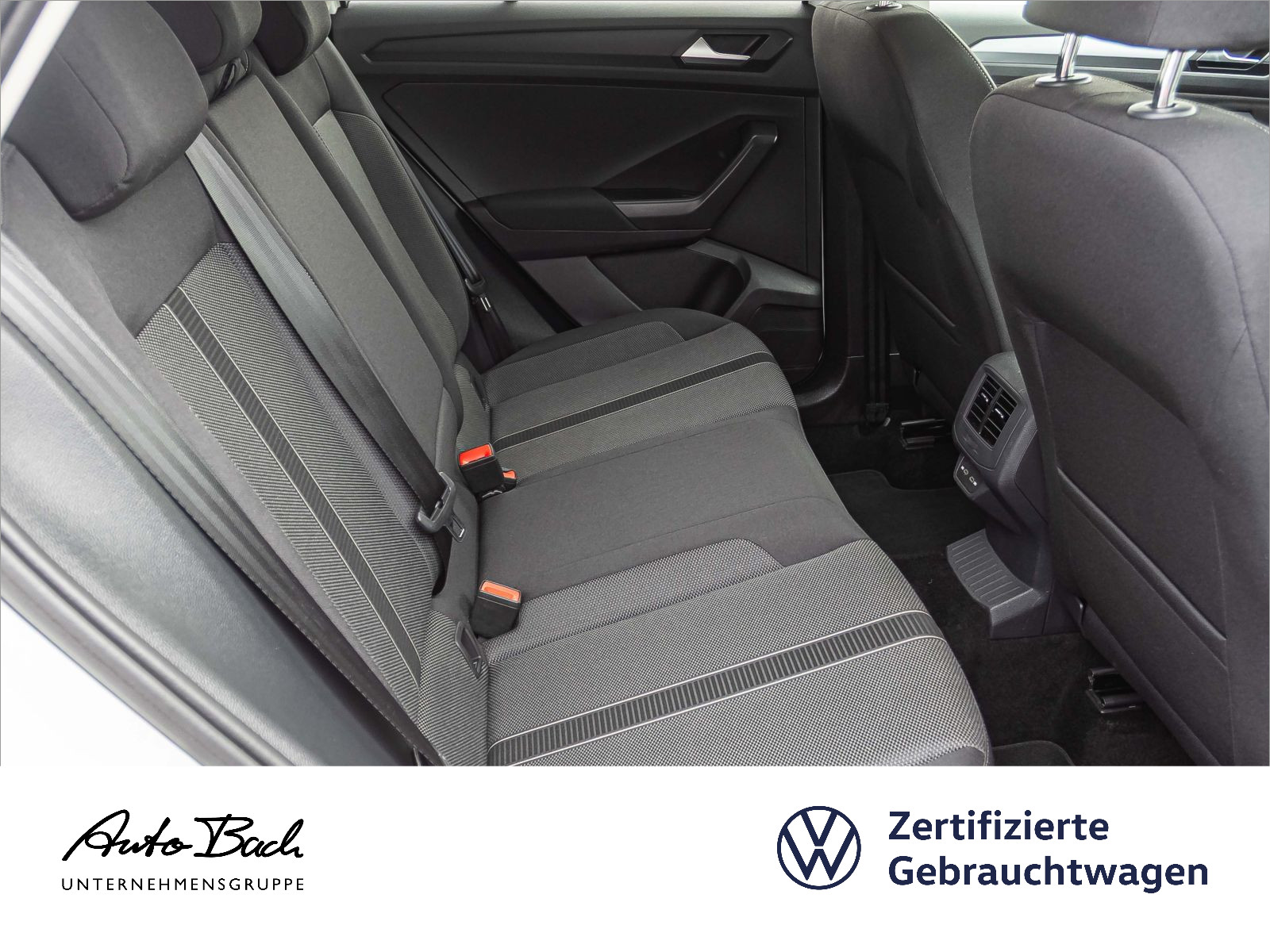 Volkswagen T-Roc 1.0 TSI "Life" Navi LED Digital Cockpit EPH DAB