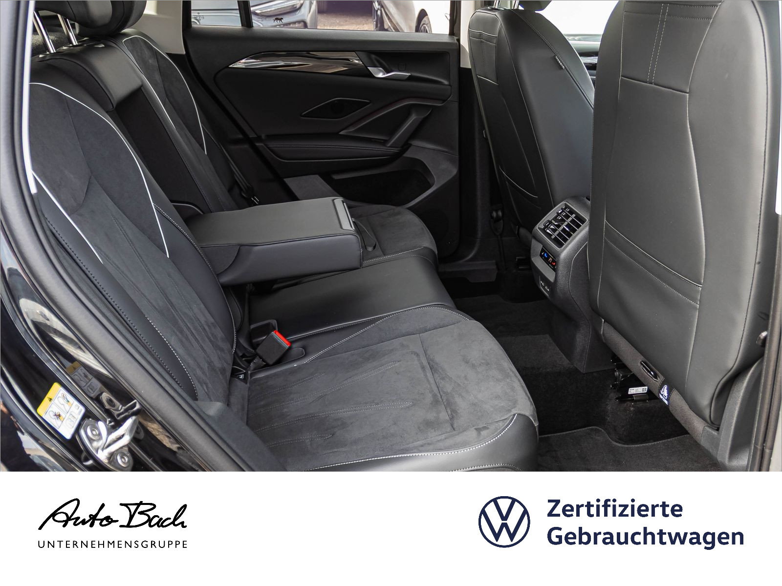 Volkswagen Tiguan 2.0 TDI "Elegance" 4M DSG Navi LED Standhzg Digital Cockpit DCC ACC AHK