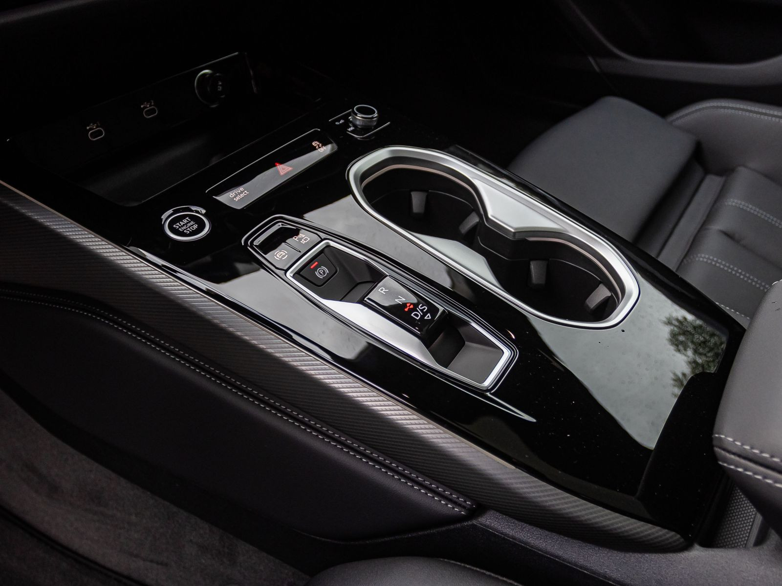 Audi A6 Avant TDI quattro  edition one  Pano Tech-PLUS B&O