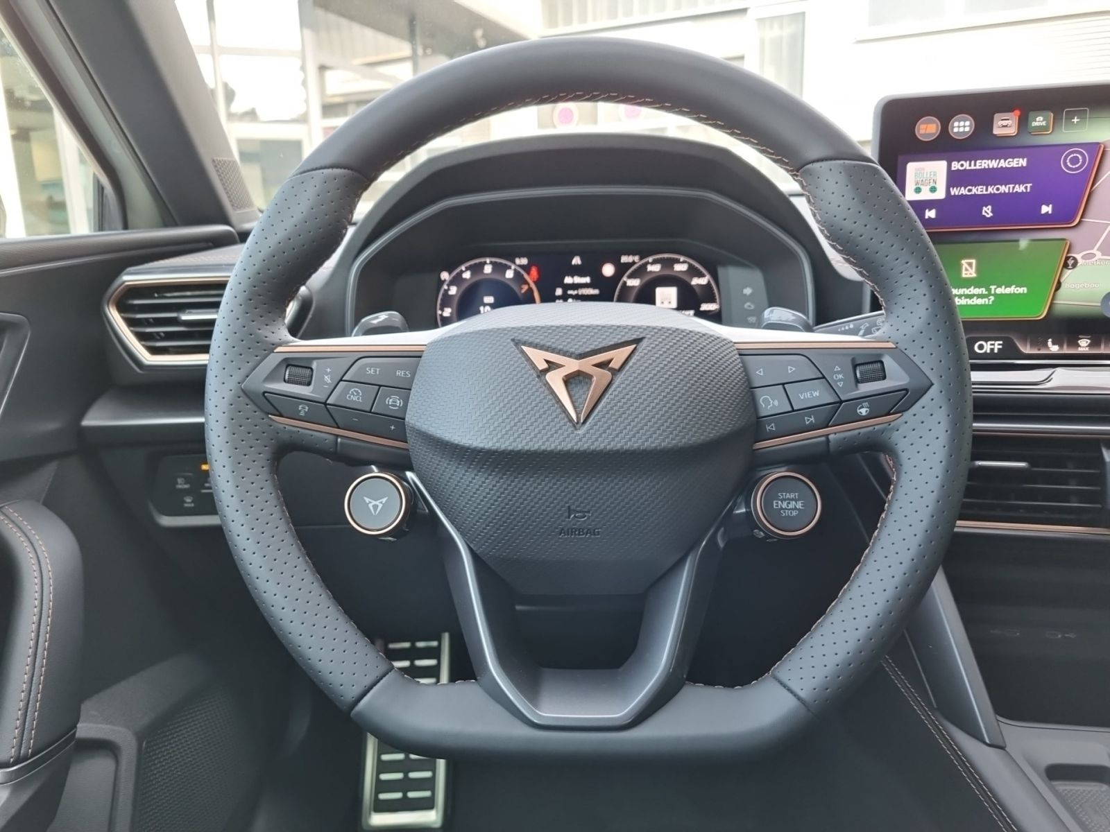 Cupra Leon 1.5 eTSI DSG Navi LED DCC CarPlay ACC RFK