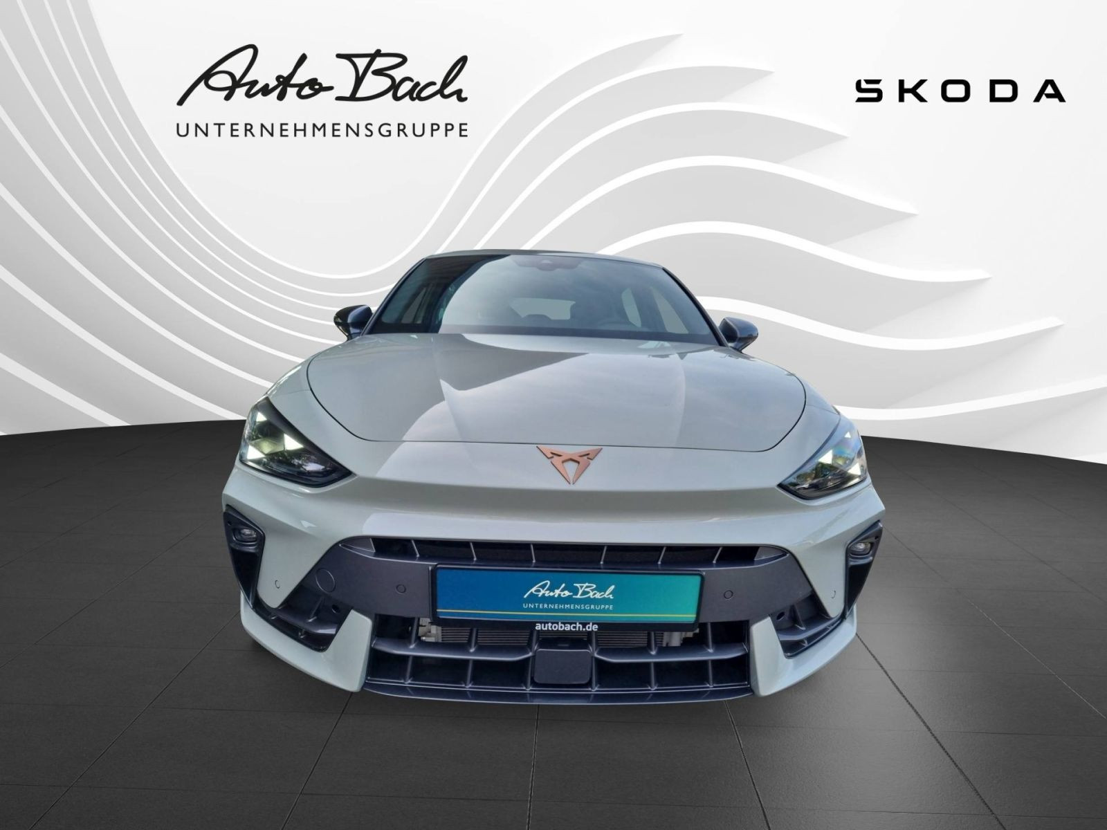 Cupra Leon 1.5 eTSI DSG Navi LED DCC CarPlay ACC RFK