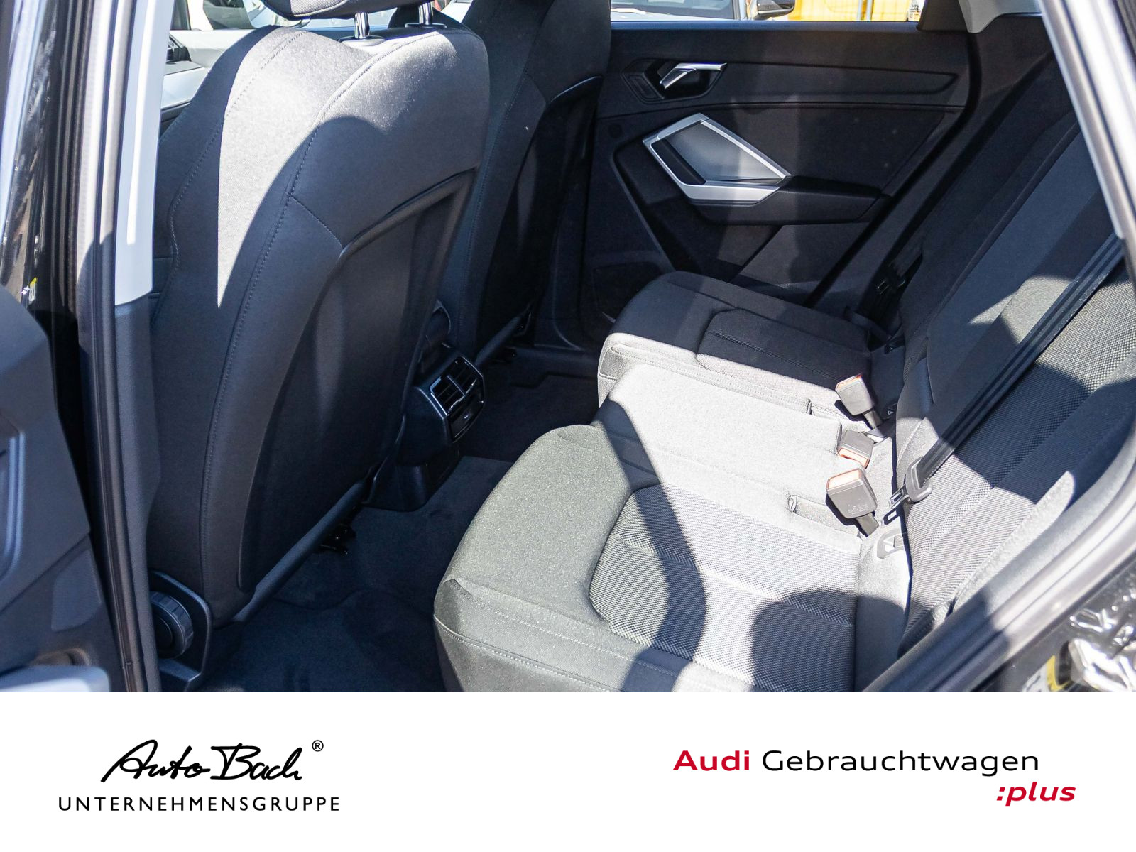 Audi Q3 advanced 35TFSI Stronic Navi LED GRA EPH DAB