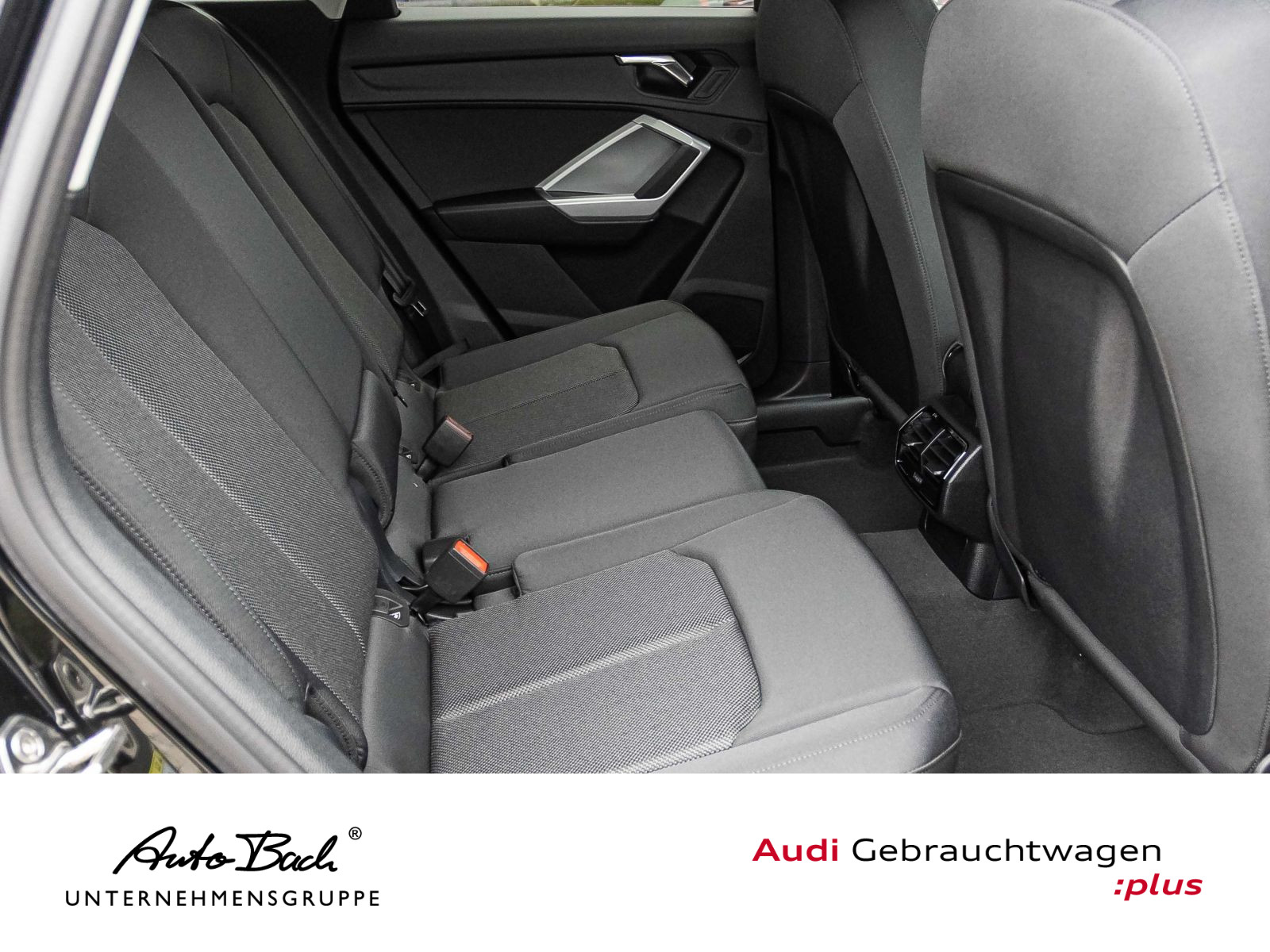 Audi Q3 advanced 35TFSI Stronic Navi LED GRA EPH DAB