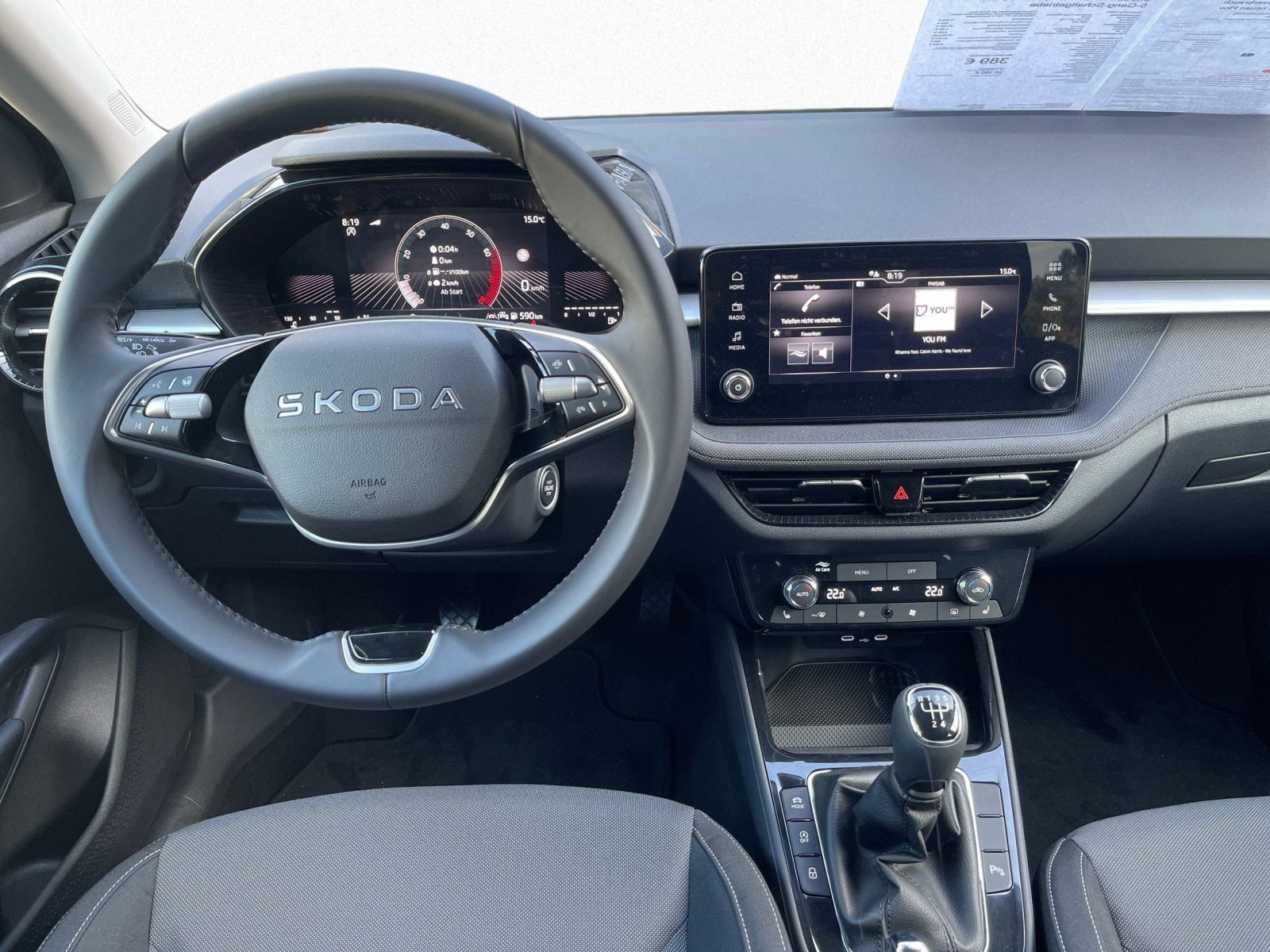 Skoda Fabia 1.0TSI Tour LED Klimaautomatik GRA EPH DAB