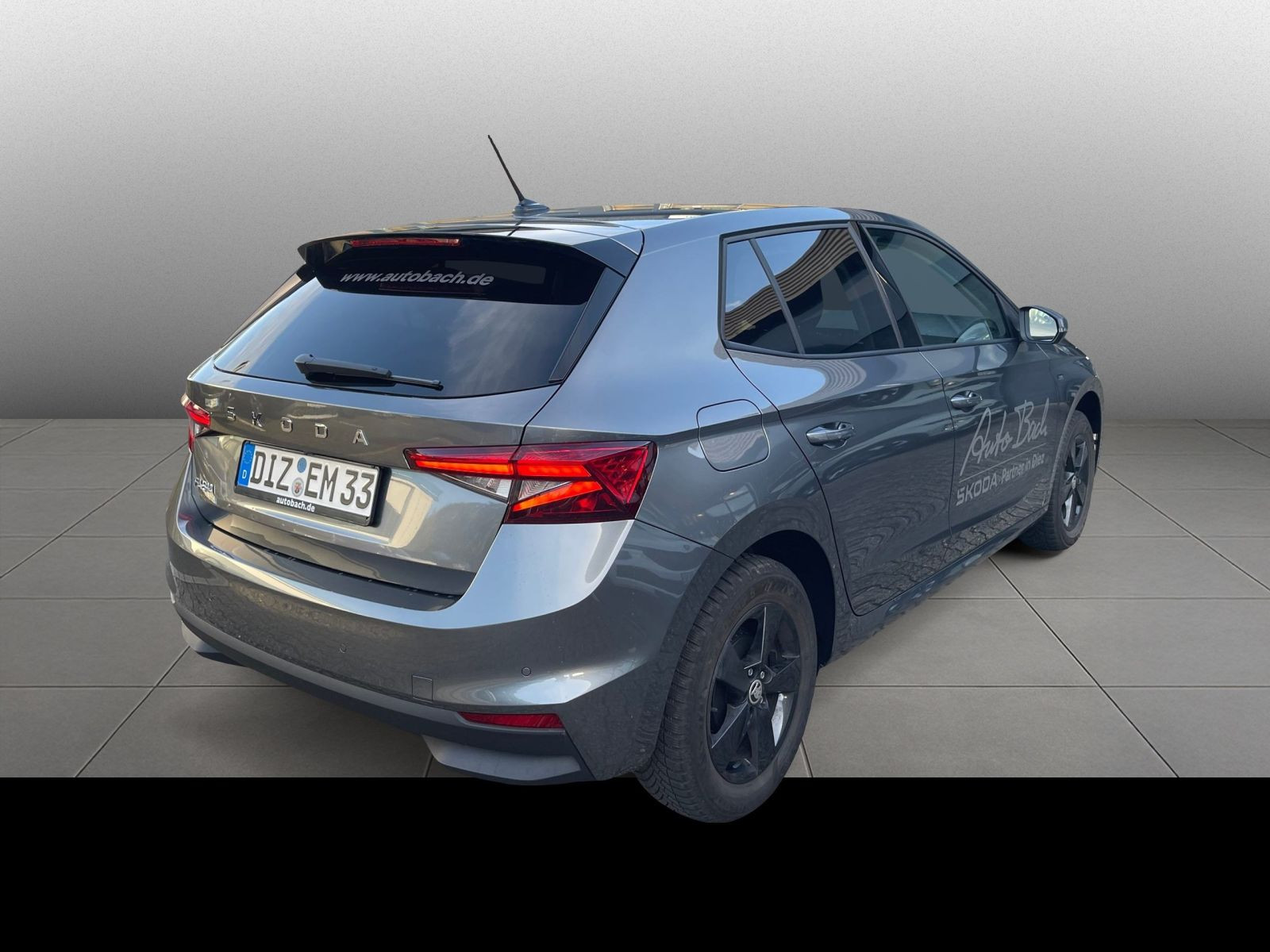 Skoda Fabia 1.0TSI Tour LED Klimaautomatik GRA EPH DAB