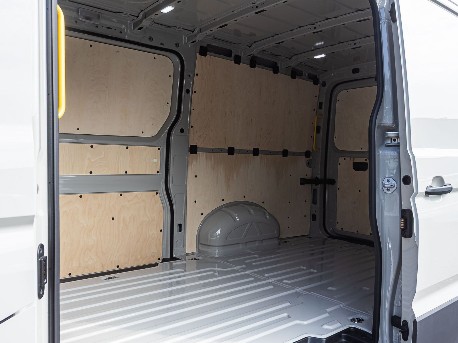 Volkswagen Crafter 35 Kasten 2.0 TDI MR Klima EPH CarPlay