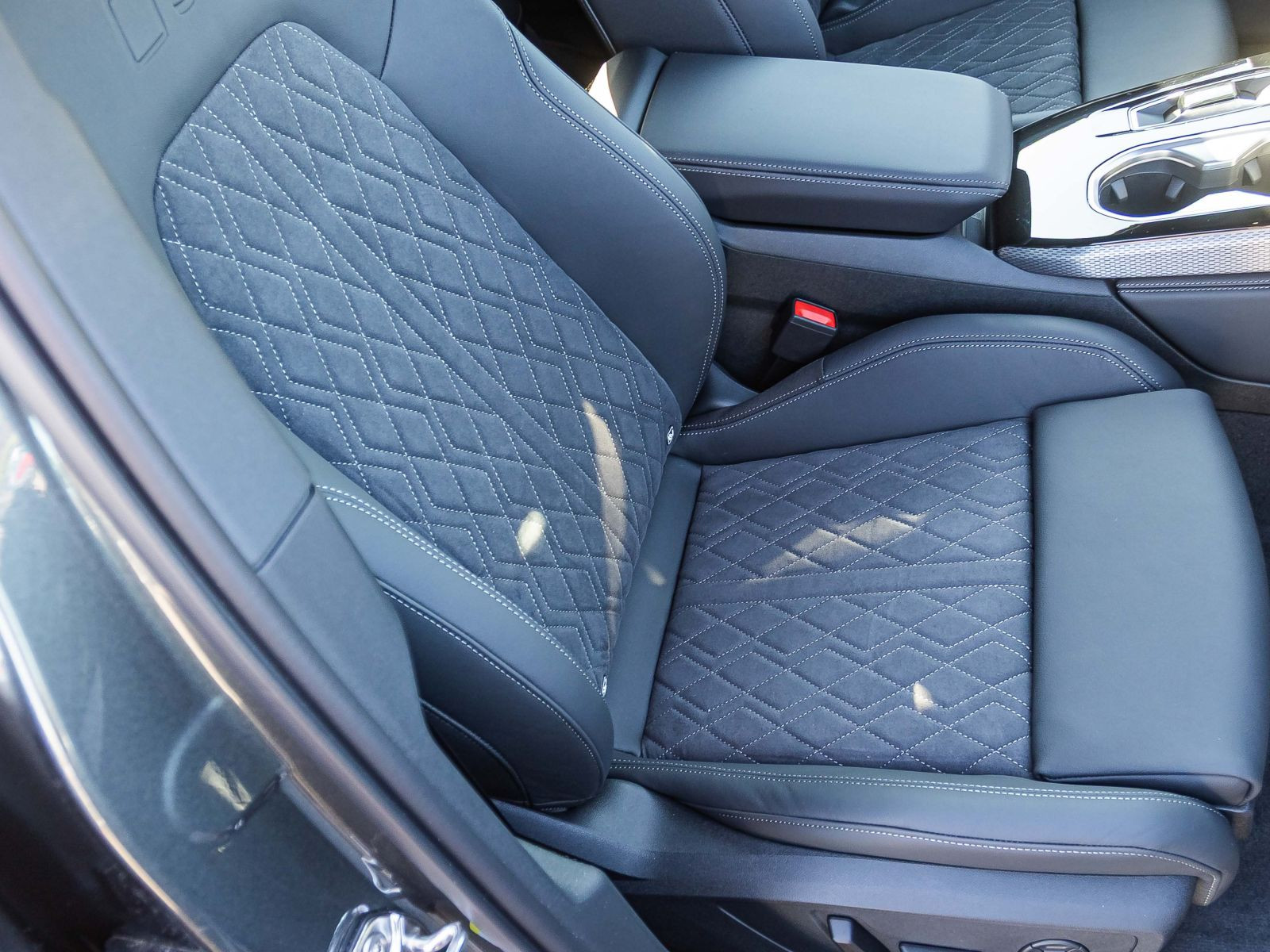 Audi A6 Avant TDI quattro S-Line AHK Allradlenkung B&O Tech-PLUS