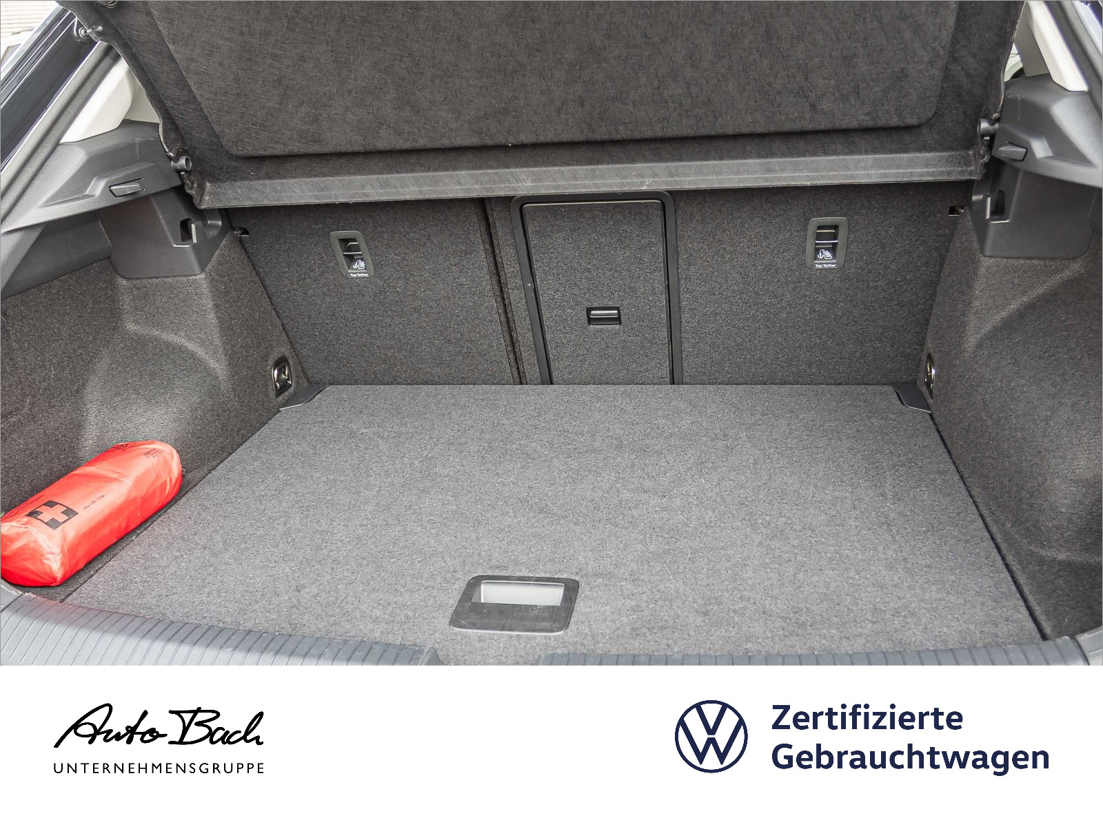 Volkswagen T-Roc 1.0 TSI "Life" Navi LED Digital Cockpit EPH DAB