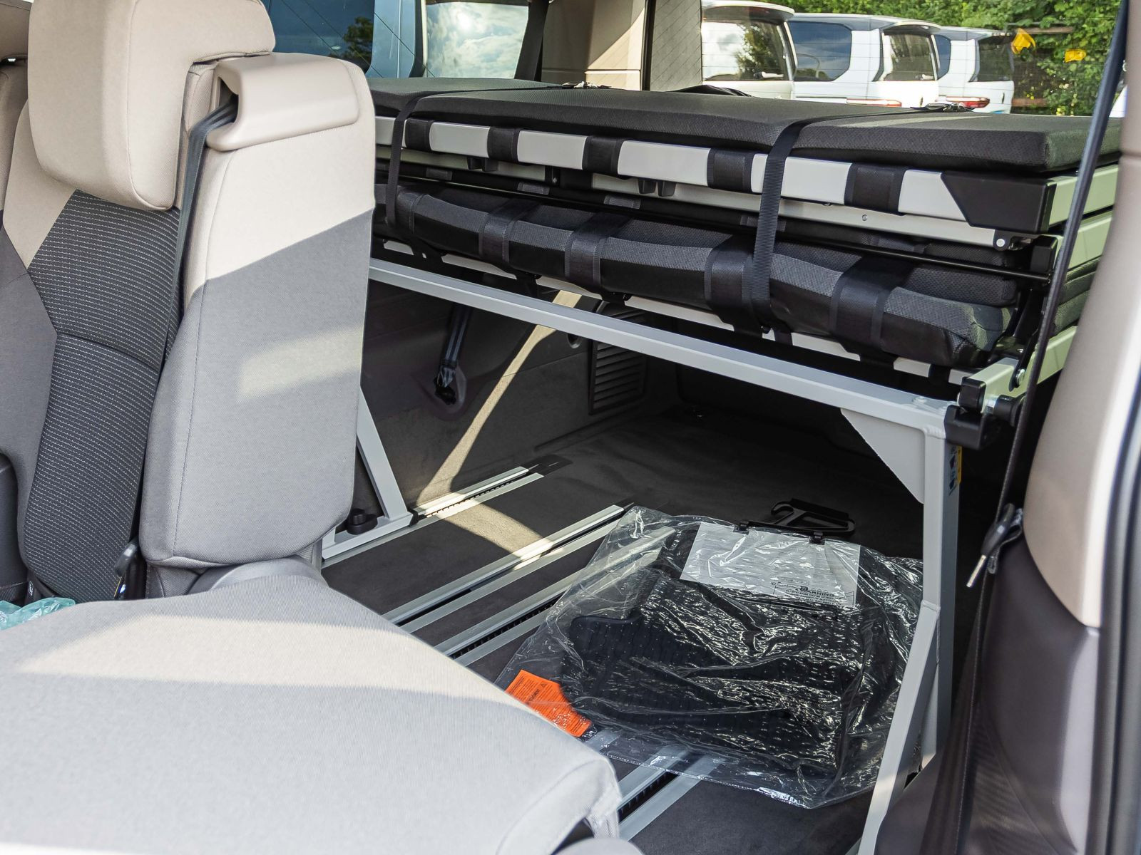 Volkswagen Multivan T7 2.0 TDI DSG LÜ Gute Nacht Paket