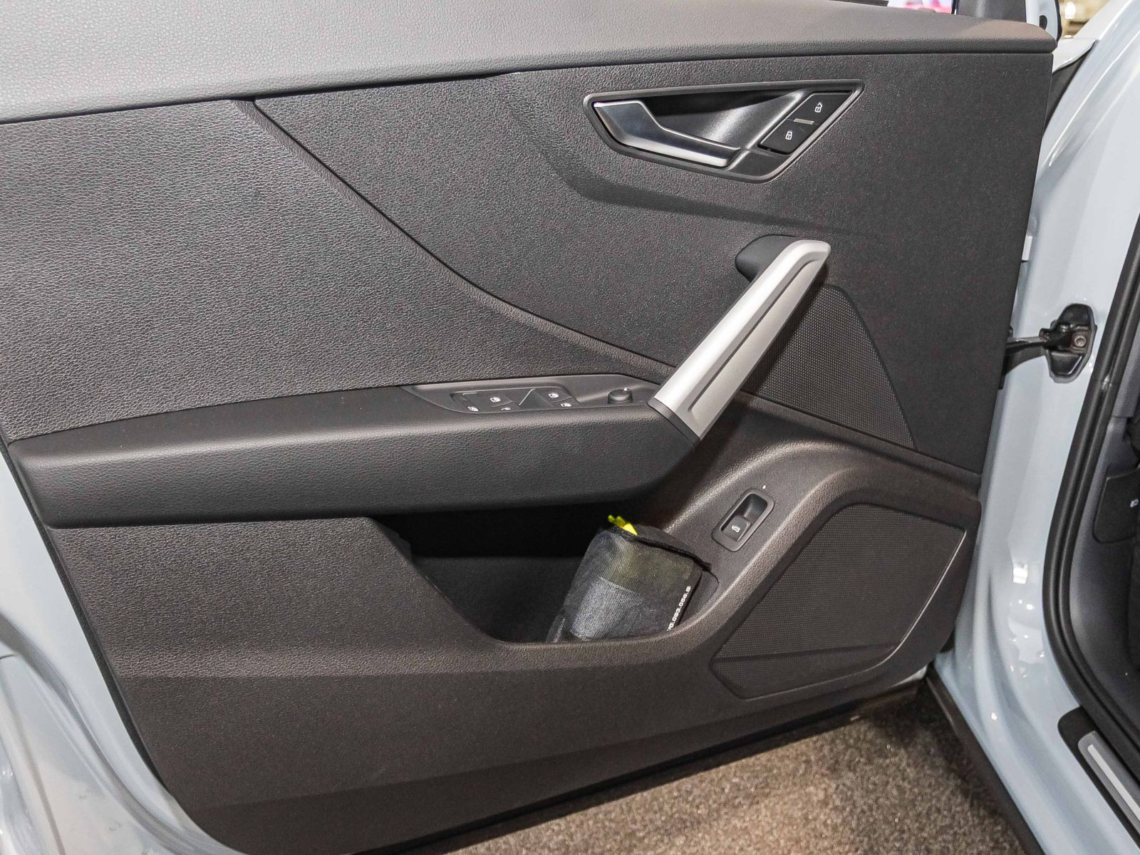 Audi Q2 advanced 35 TFSI 150 S tronic  18" Assistenz & -Komfort-Paket