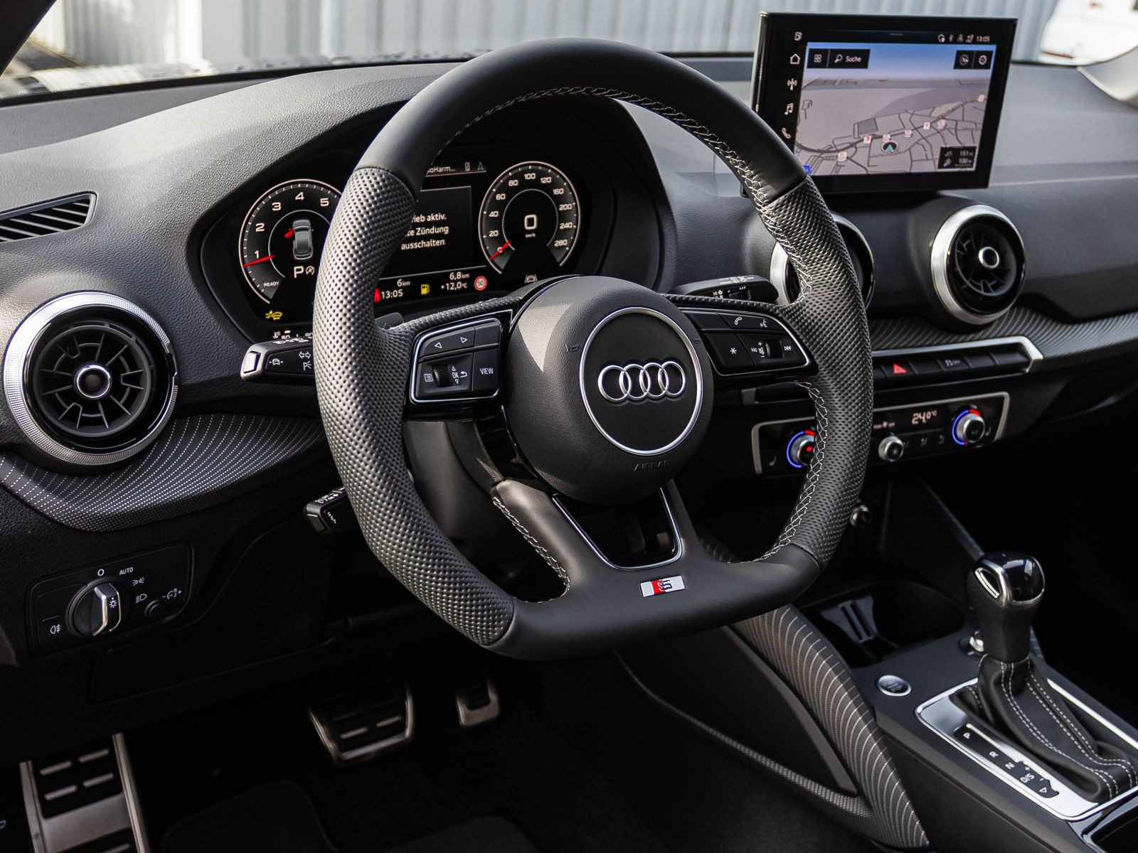 Audi Q2 S line 35 TFSI 150PS S tronic AHK 18" Klima-Komfort-Assistenz-Paket S-Interieur