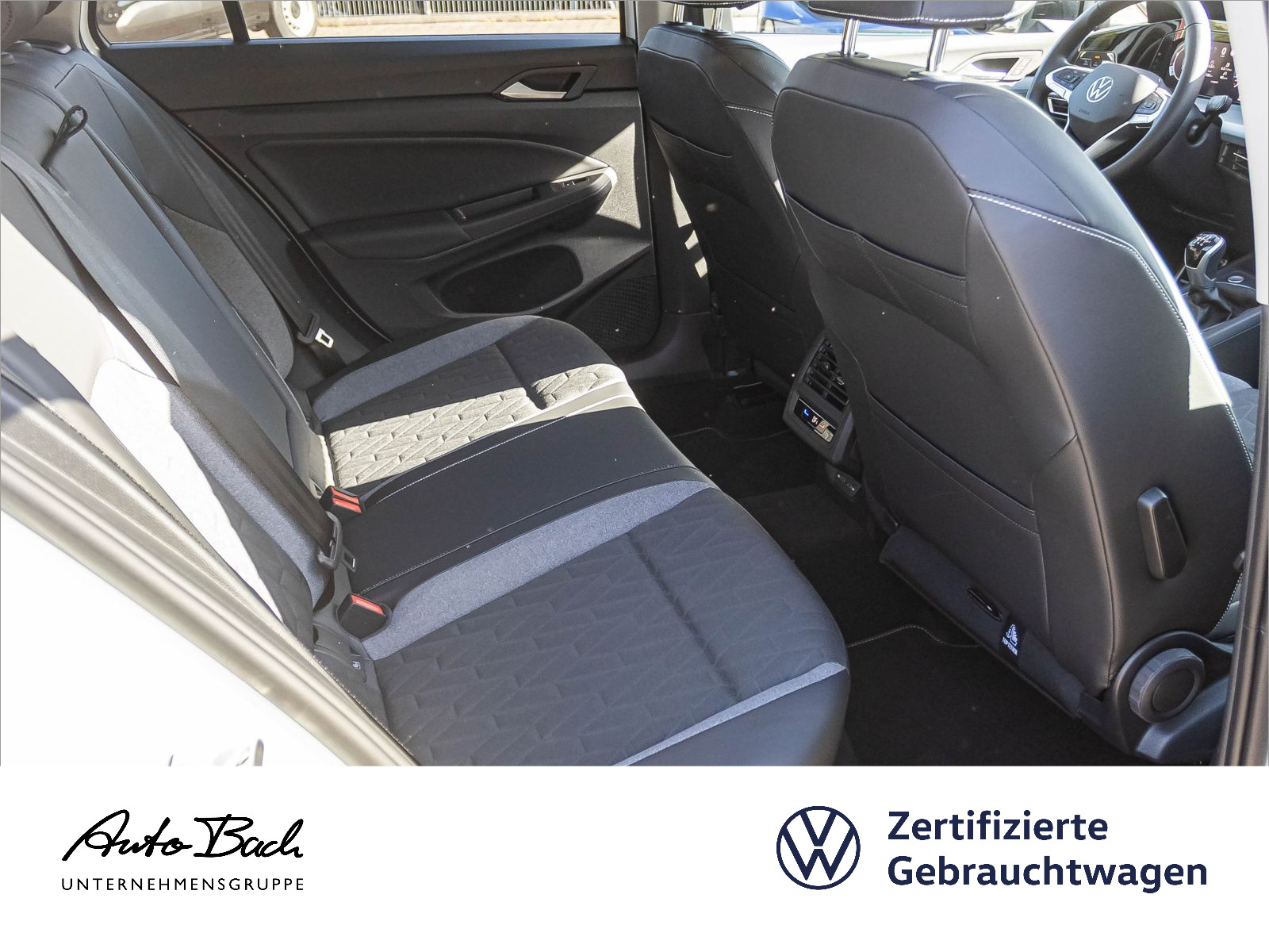 Volkswagen Golf VIII Variant 1.5 TSI GOAL, LED-Matrix, Navi, Rückfahrkamera, App-Connect, ACC