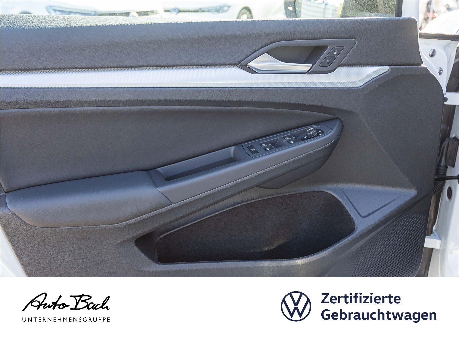 Volkswagen Golf VIII Variant 1.5 TSI GOAL, LED-Matrix, Navi, Rückfahrkamera, App-Connect, ACC