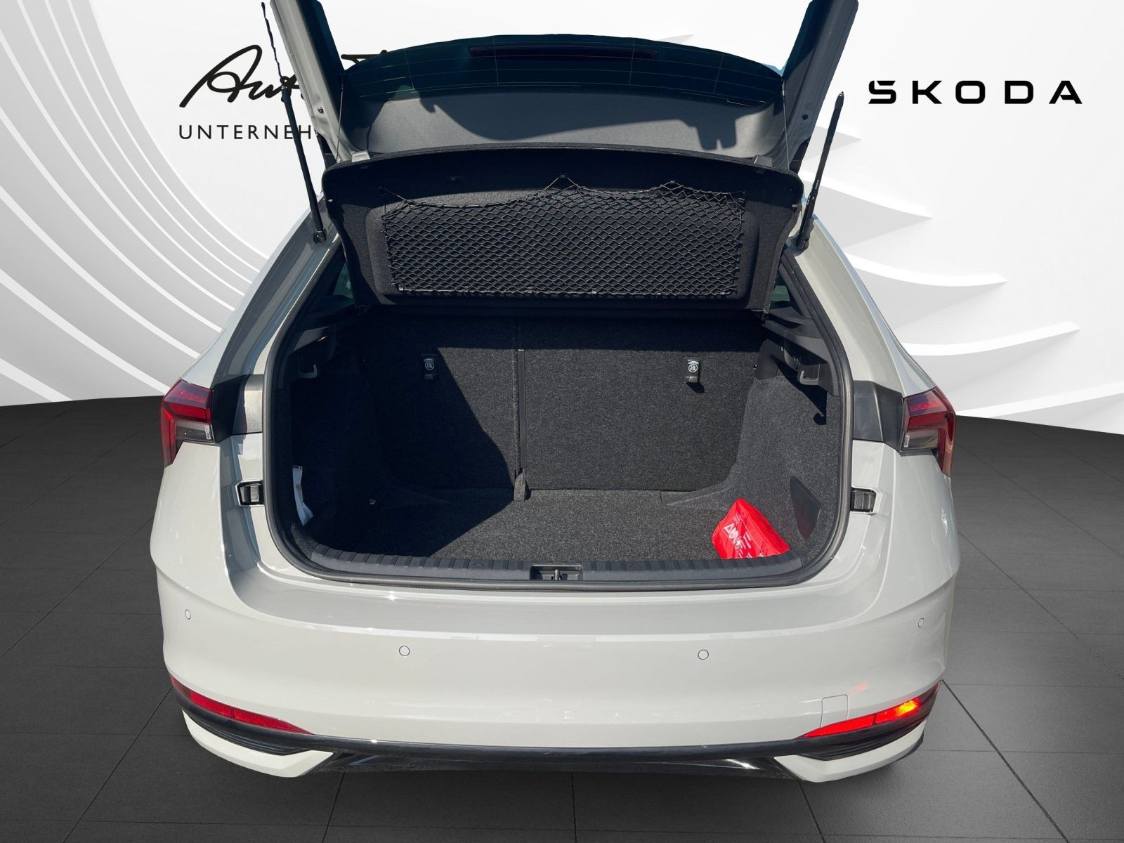 Skoda Scala 1.5TSI MonteCarlo LED Panorama GRA RFK DAB