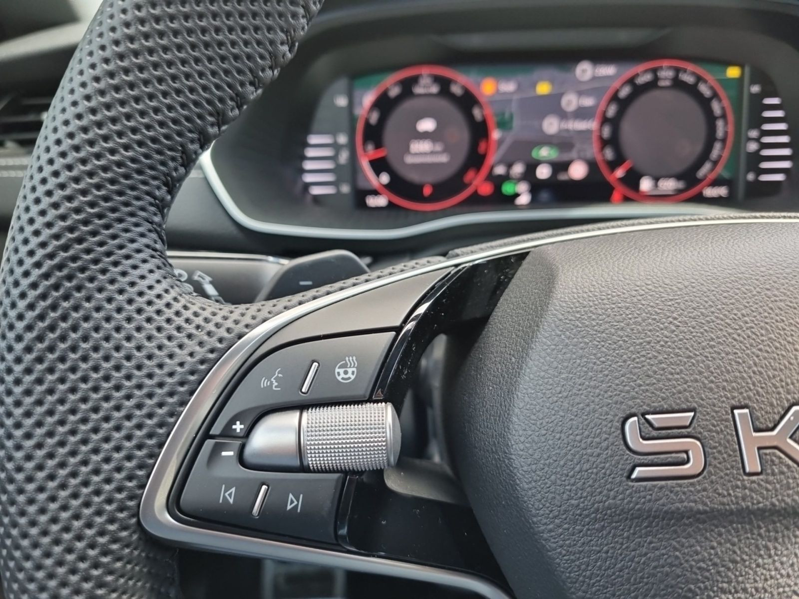 Skoda Octavia Combi 2.0TSI Sportline DSG 4x4 Navi LED