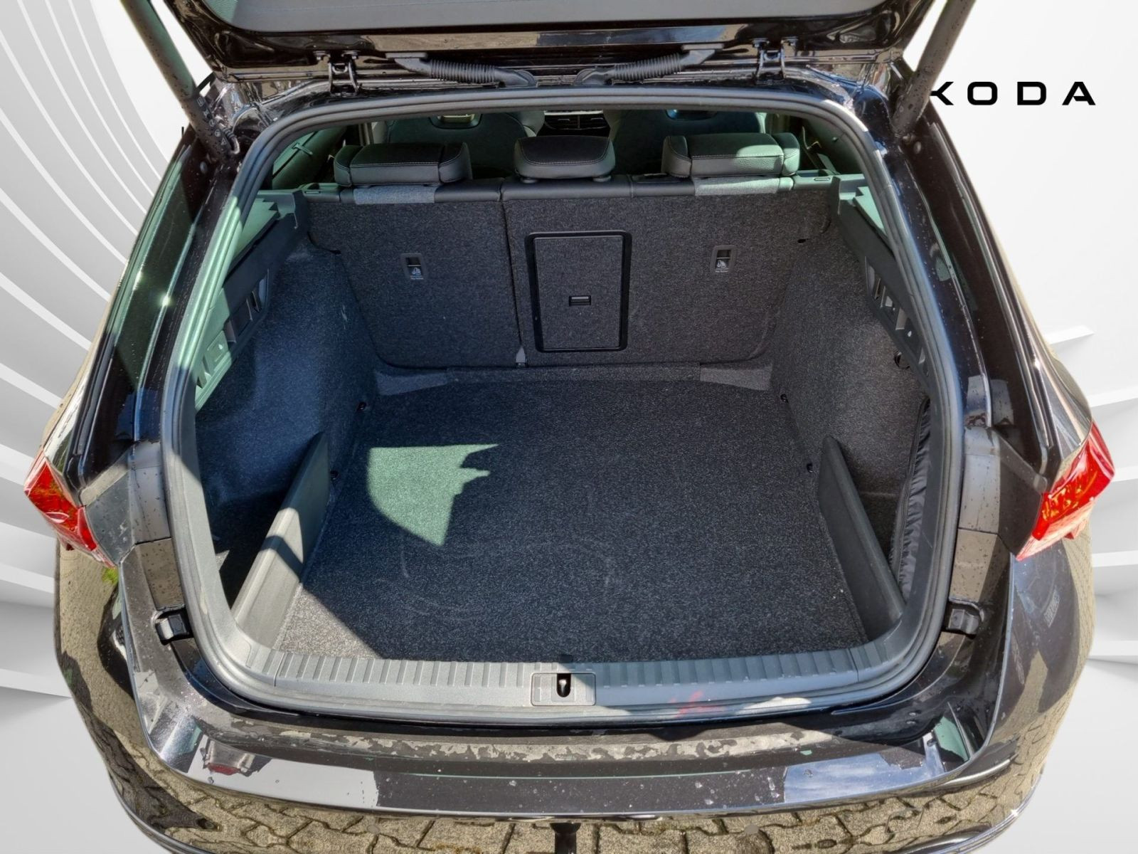 Skoda Octavia Combi 2.0TSI Sportline DSG 4x4 Navi LED