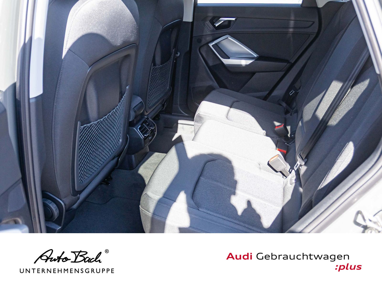 Audi Q3 SUV advanced 35TFSI Stronic Navi LED ACC EPH AHK
